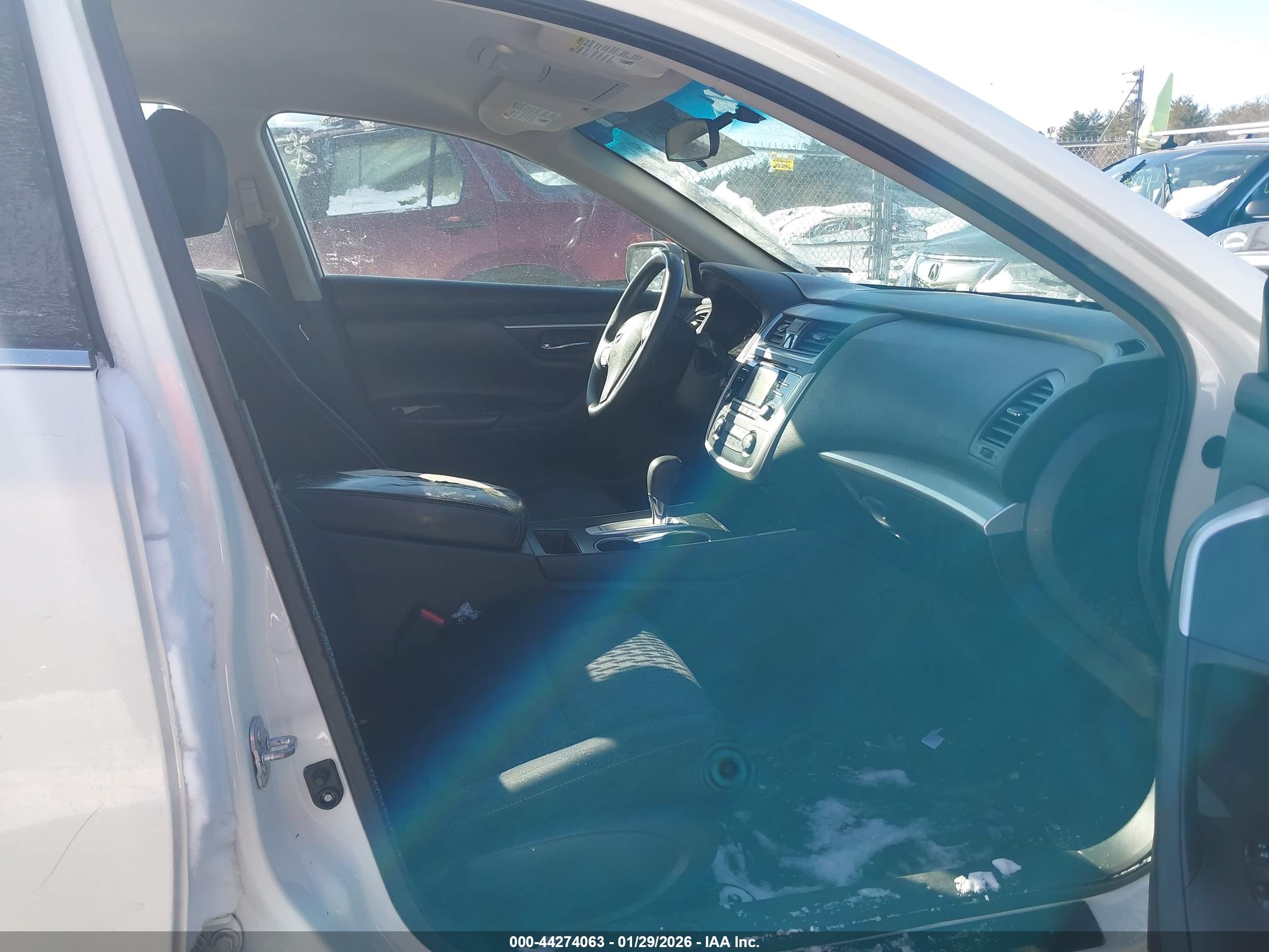 NISSAN ALTIMA image 5