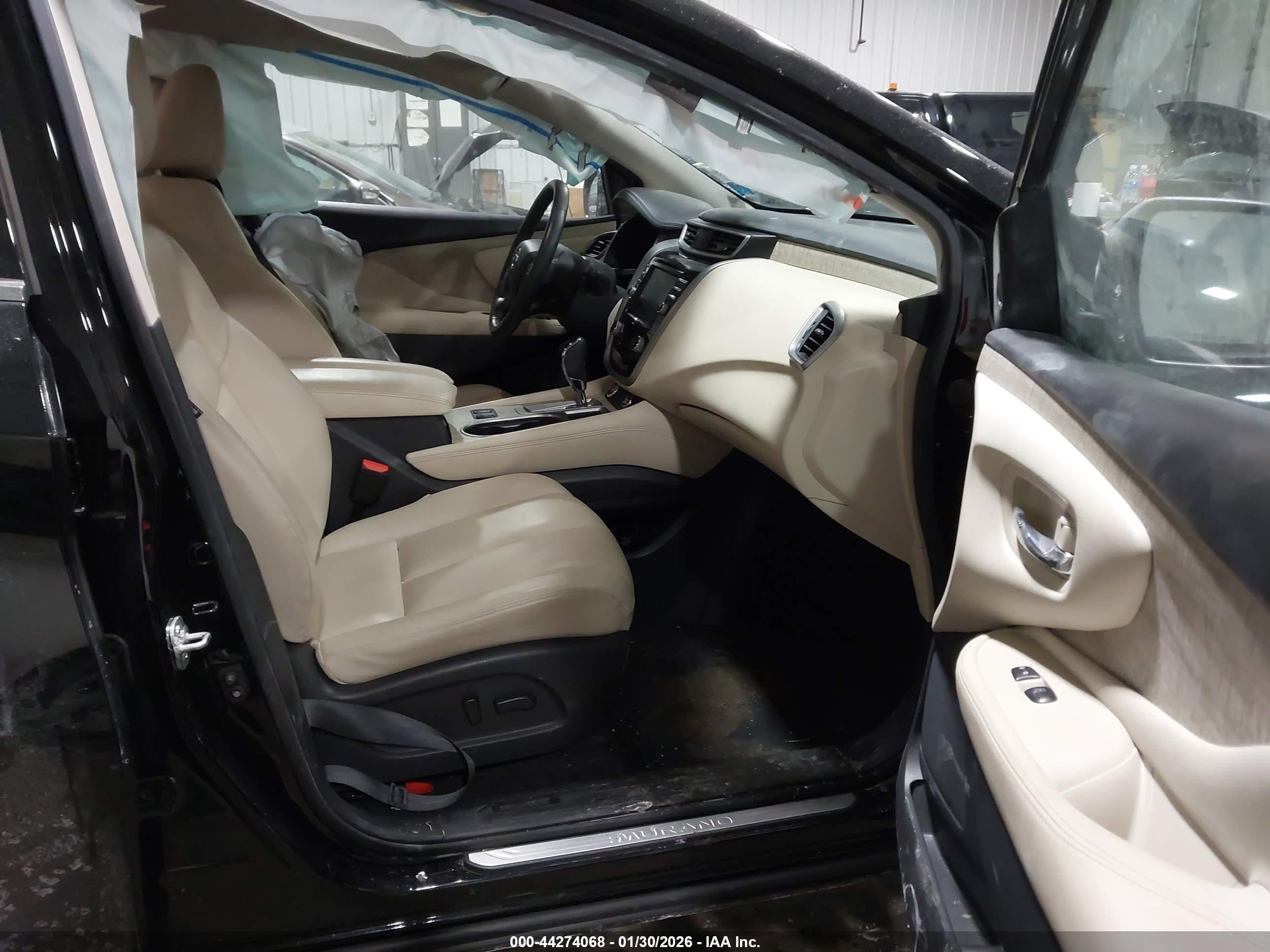 NISSAN MURANO image 5