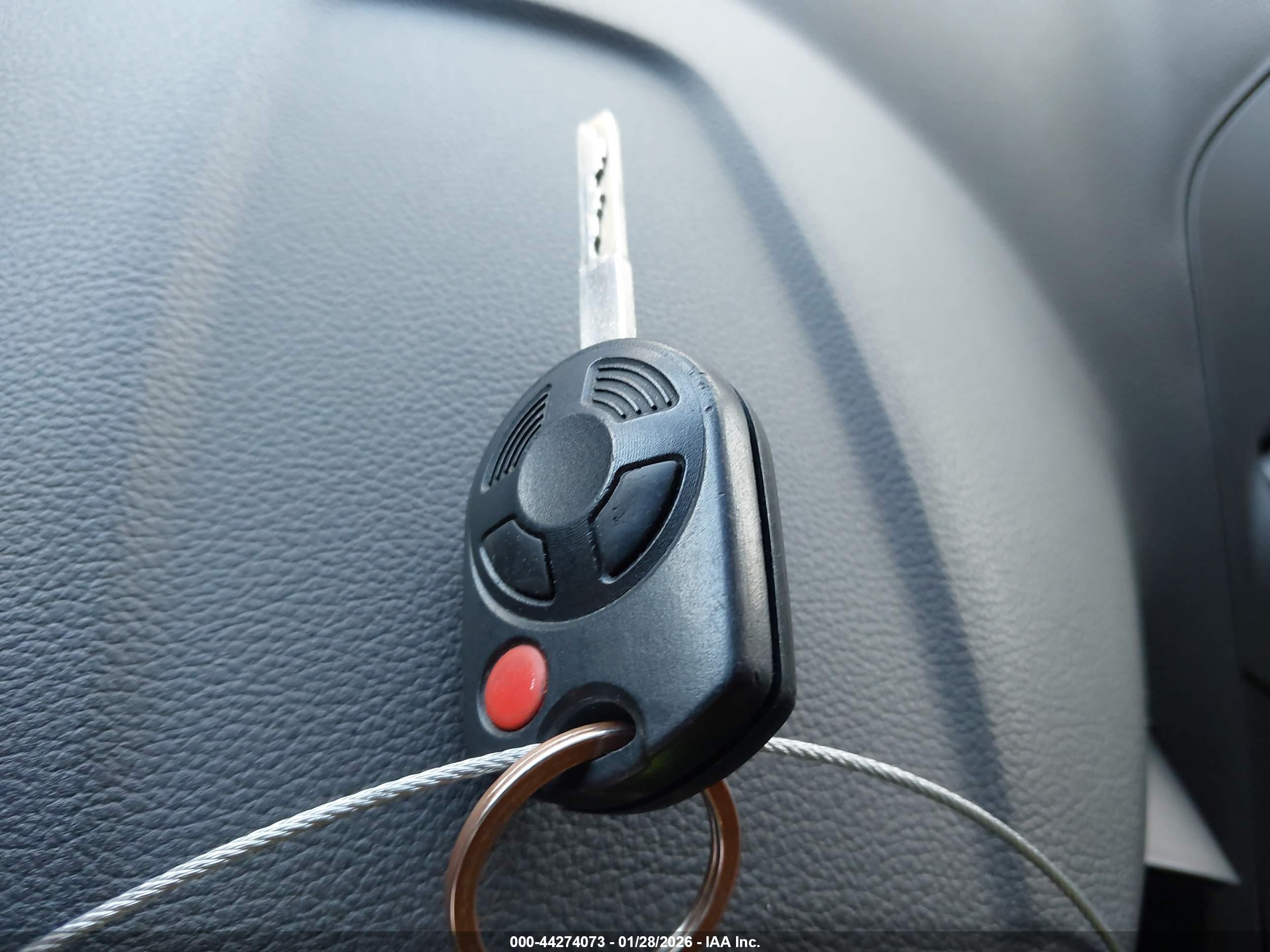 FORD ESCAPE image 11
