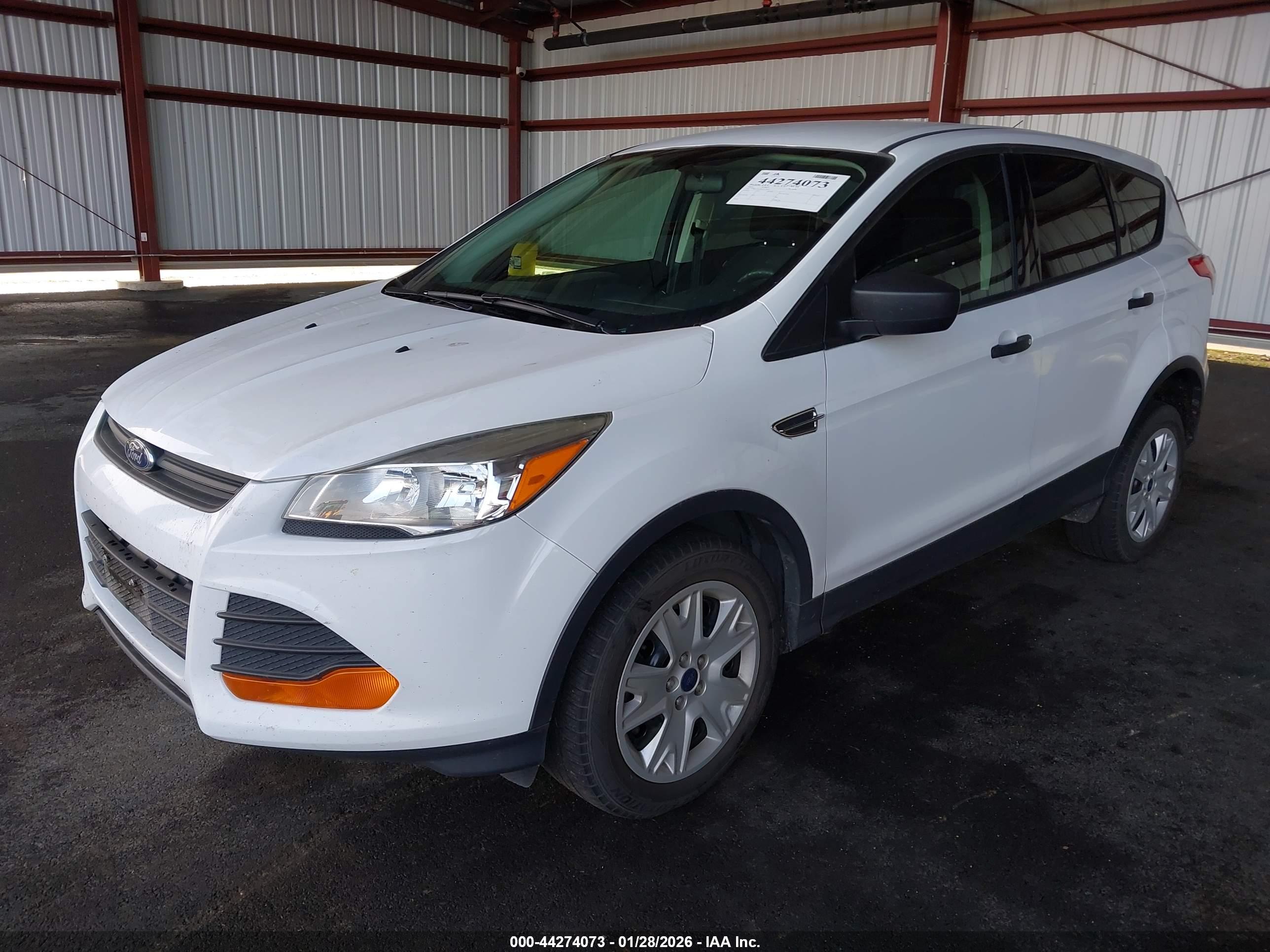 FORD ESCAPE image 2