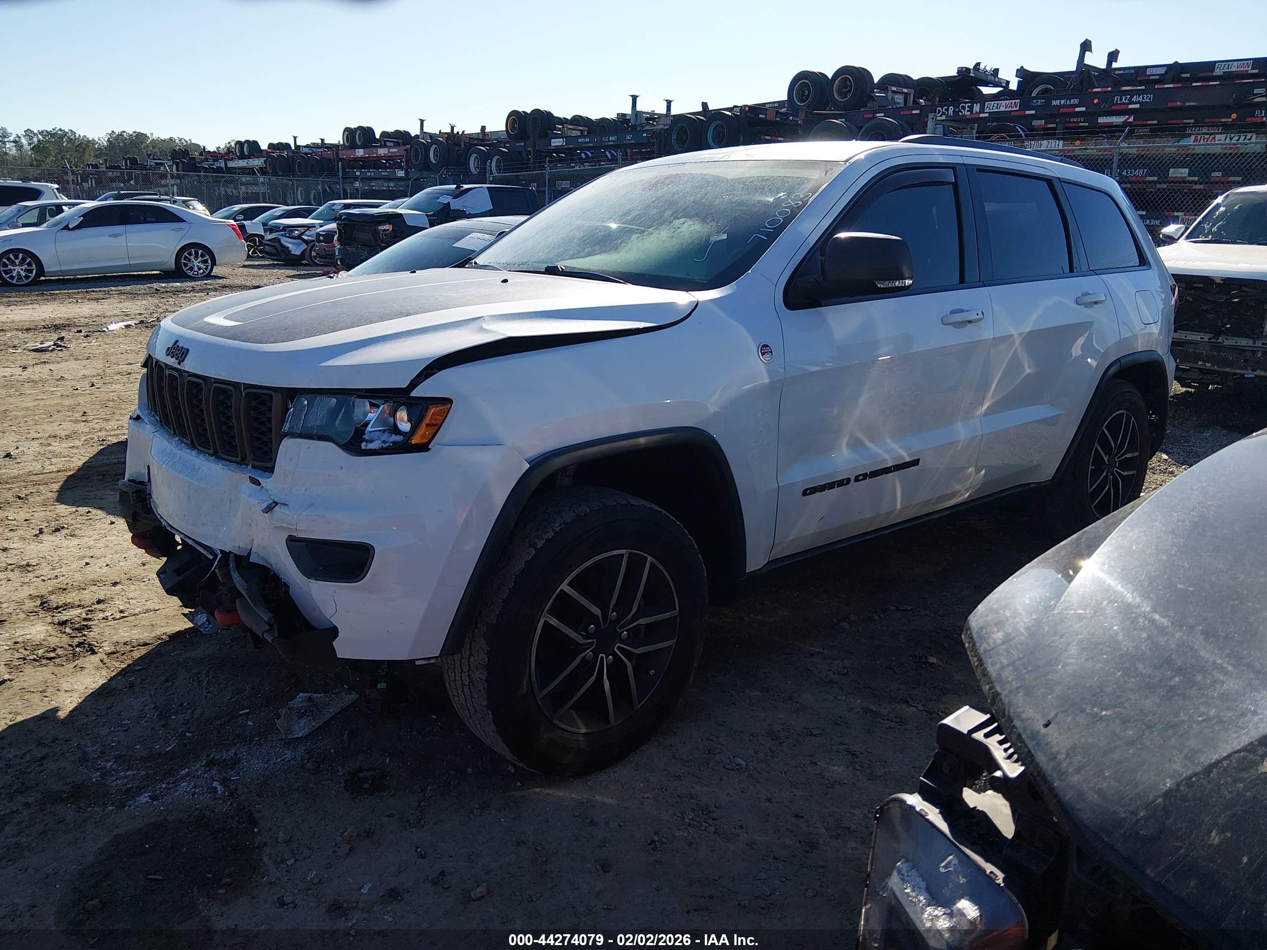 JEEP GRAND image 2