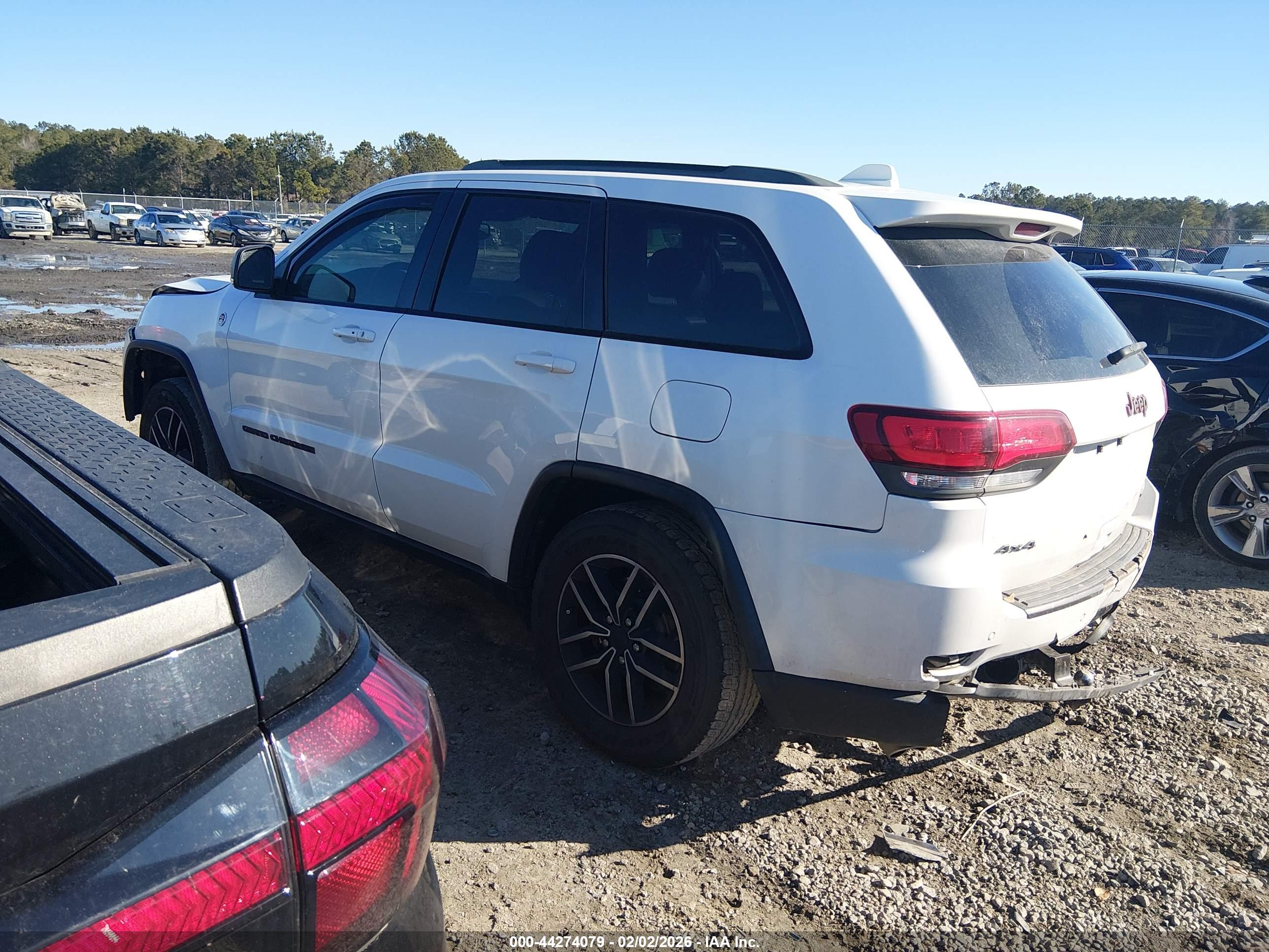 JEEP GRAND image 3