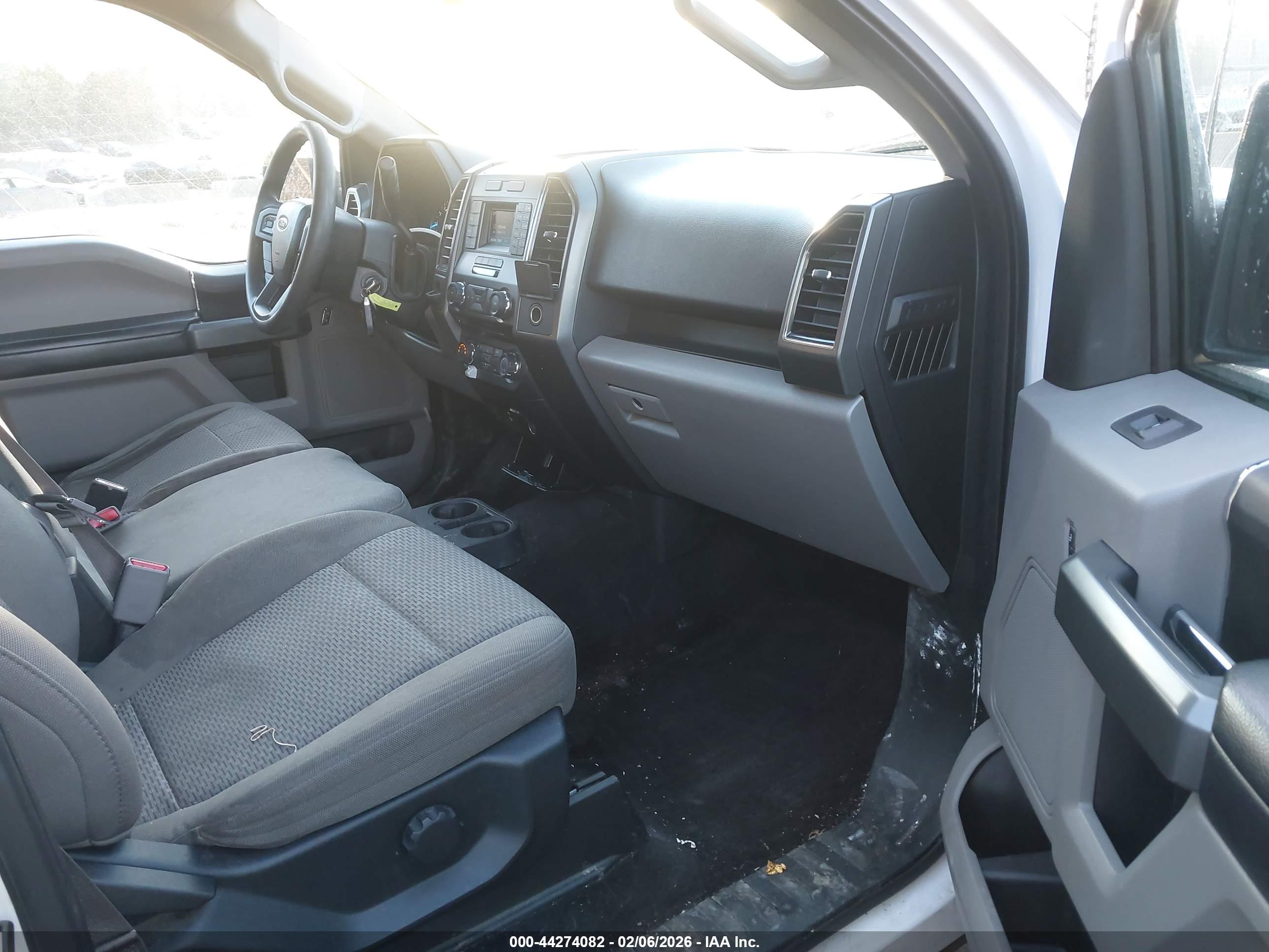 FORD F-150 image 5