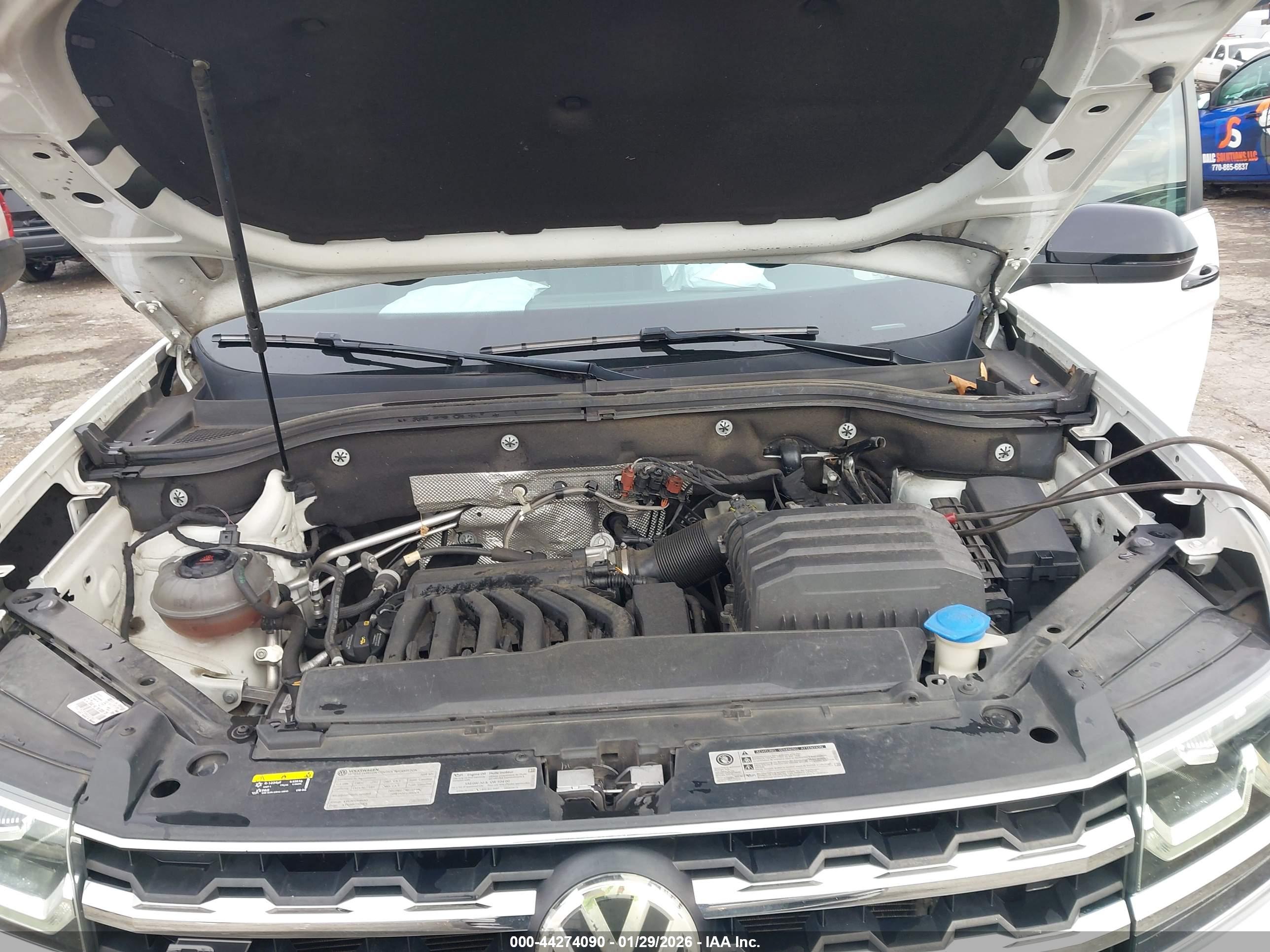 VOLKSWAGEN ATLAS image 10