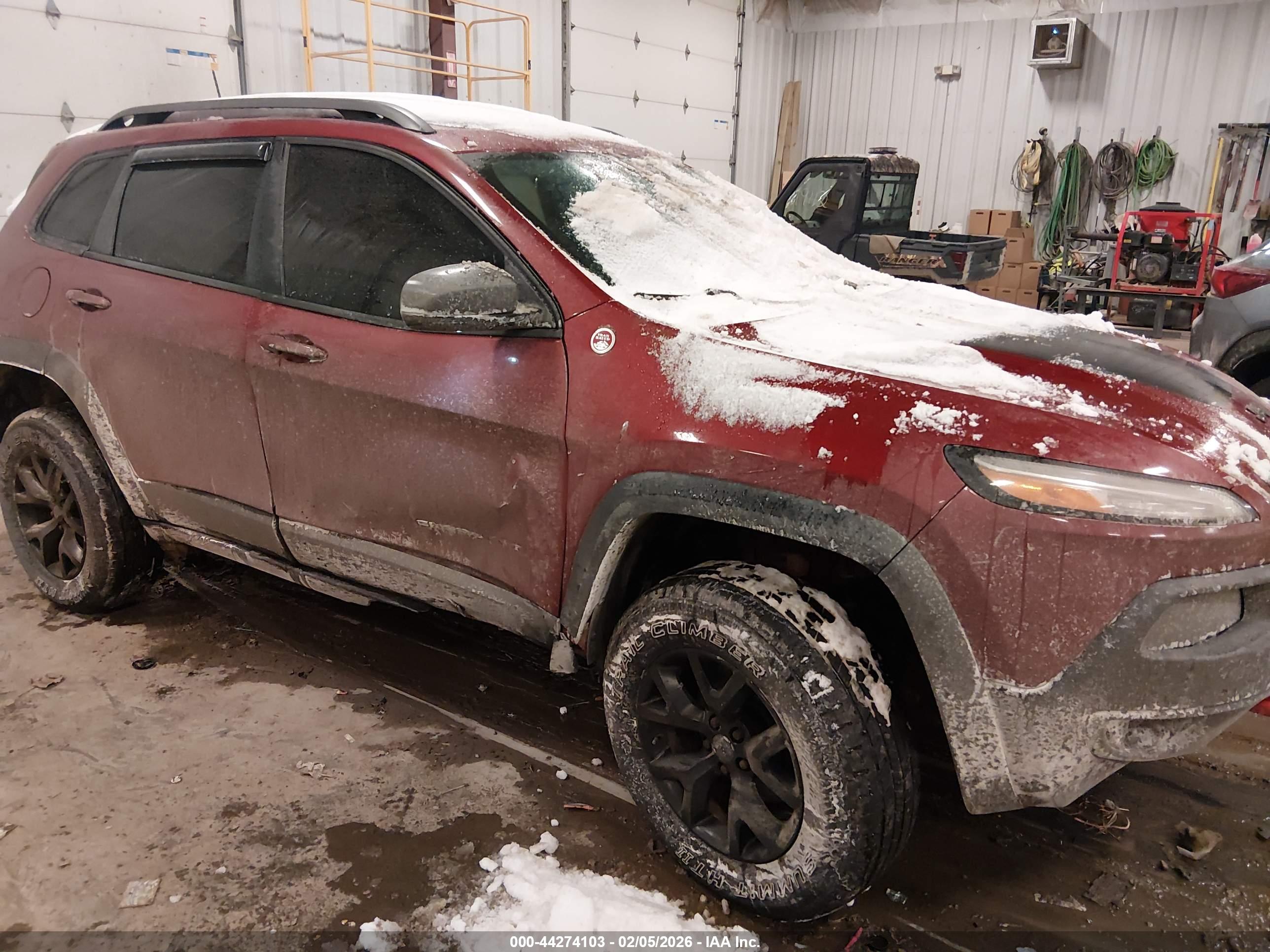 JEEP CHEROKEE image 6