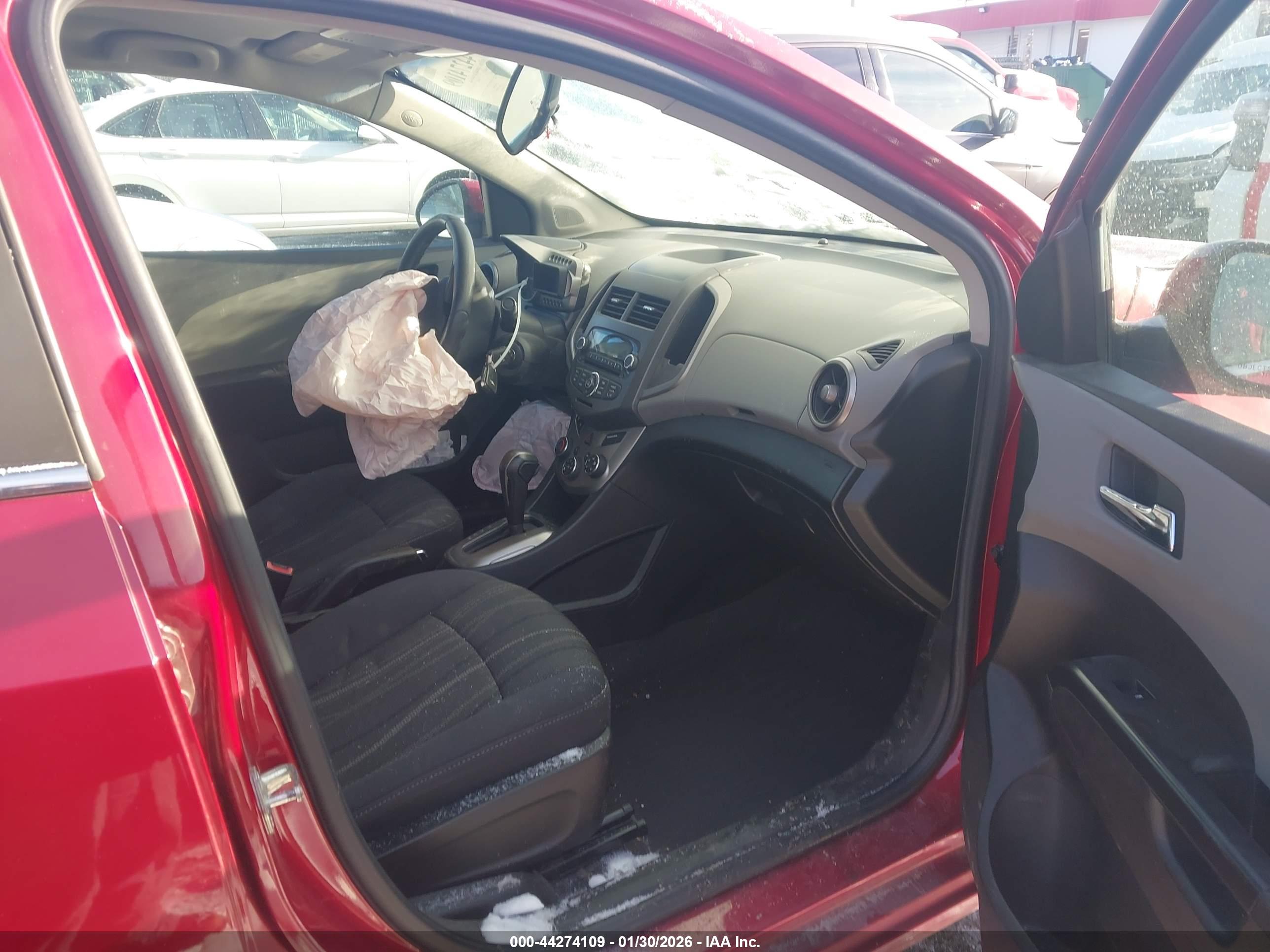 CHEVROLET SONIC image 5