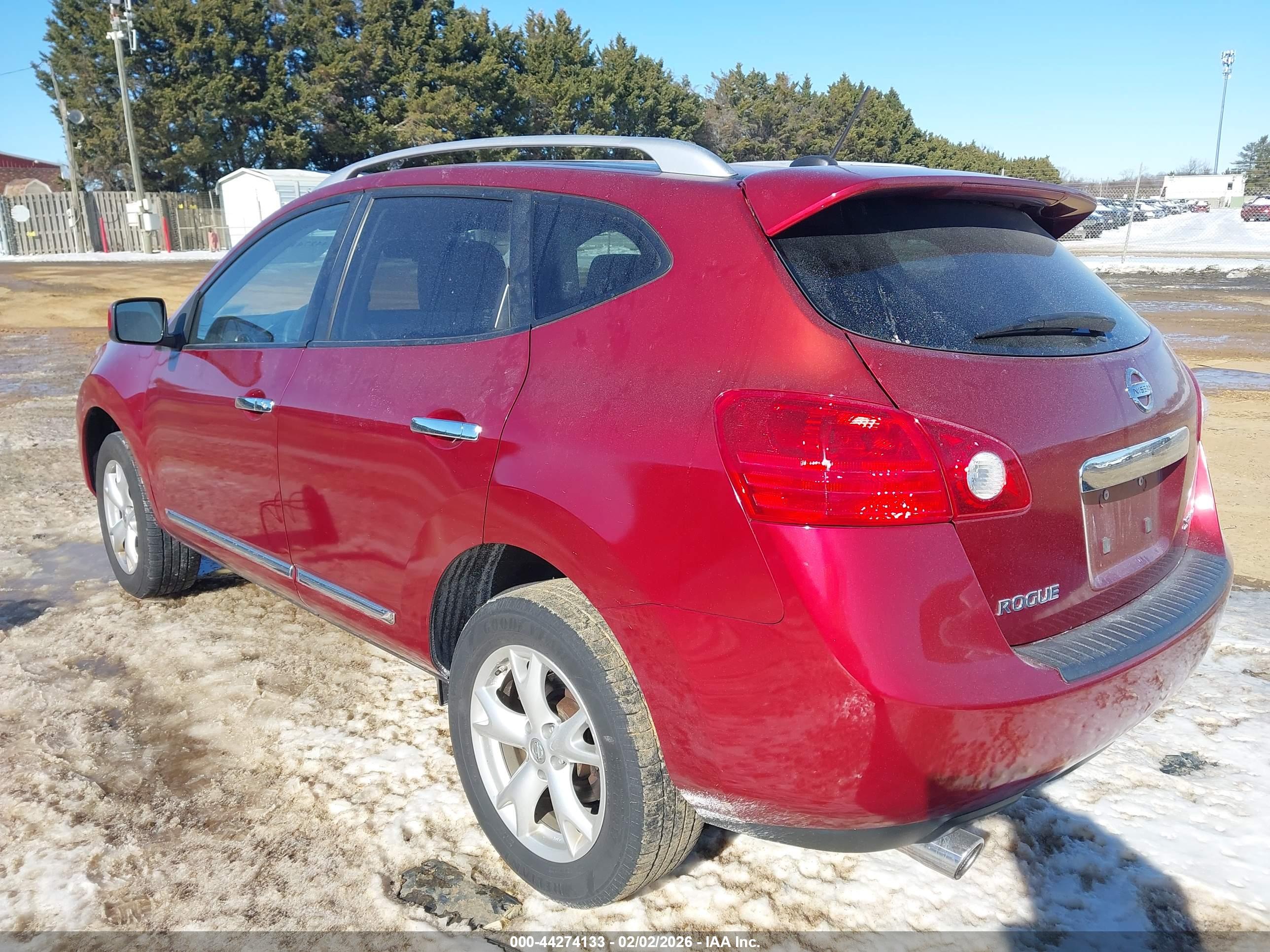 NISSAN ROGUE image 3