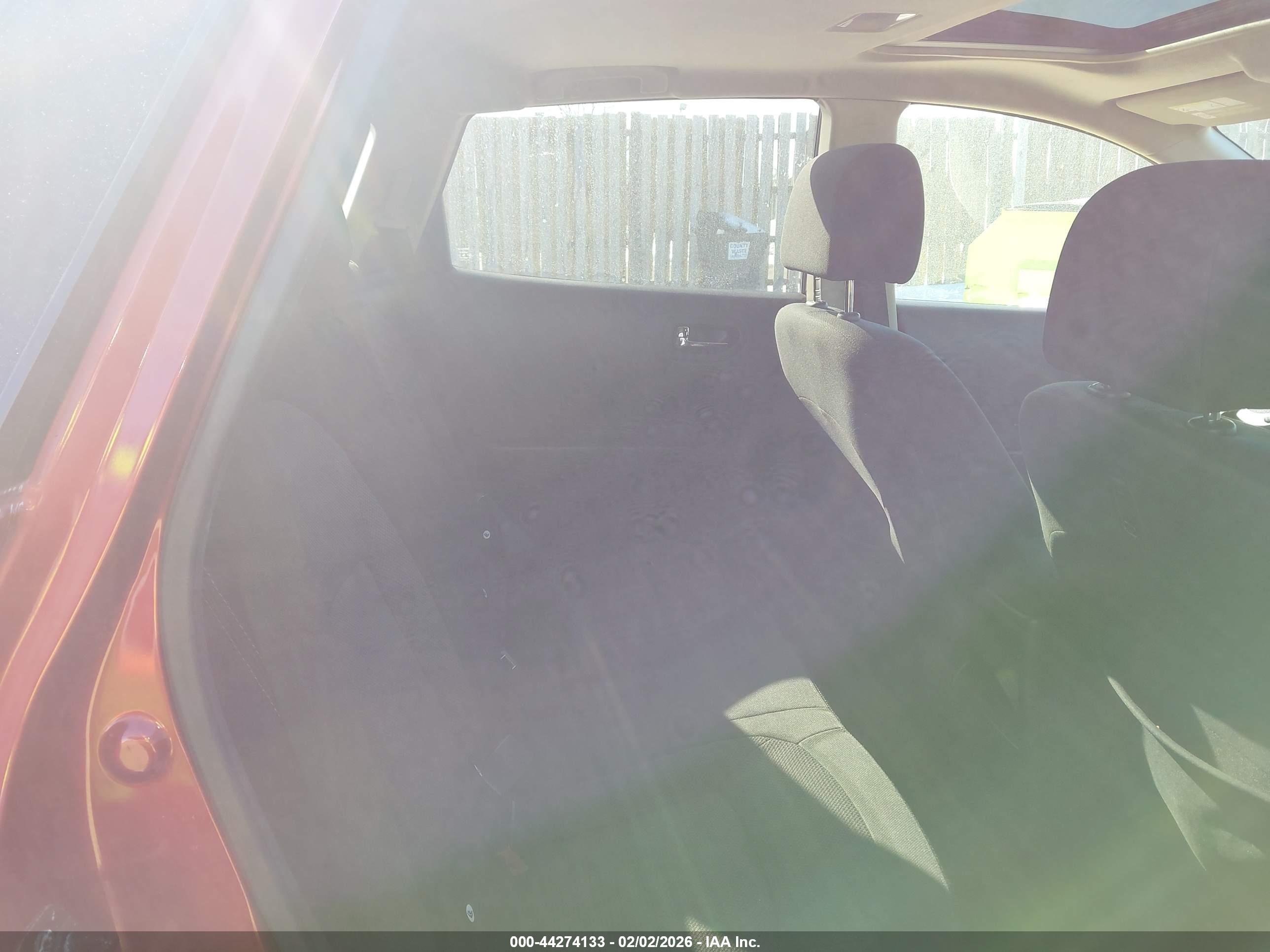NISSAN ROGUE image 8