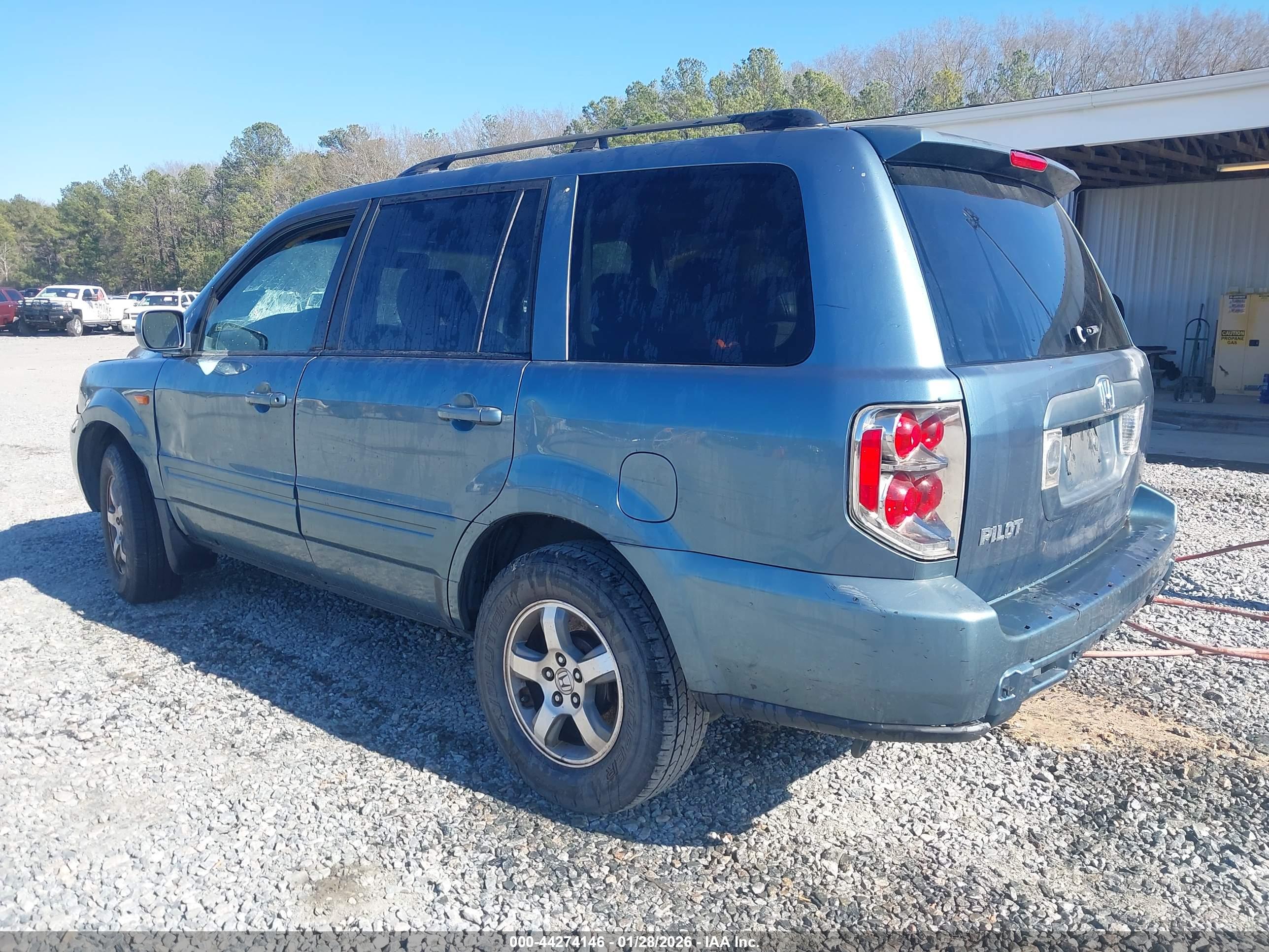 HONDA PILOT image 3