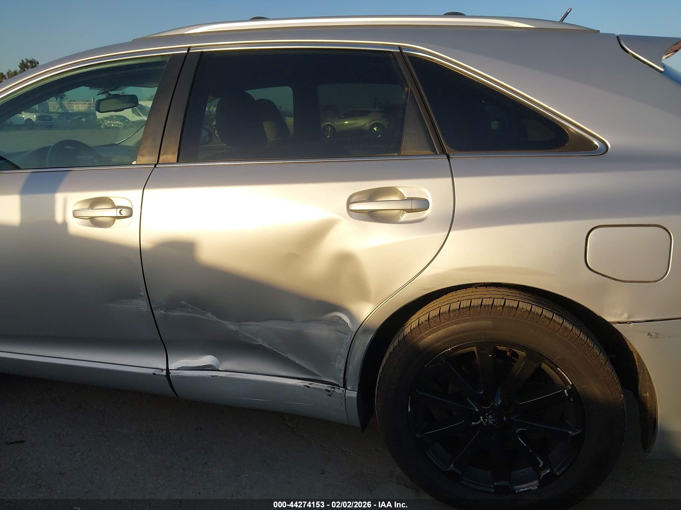 TOYOTA VENZA image 6