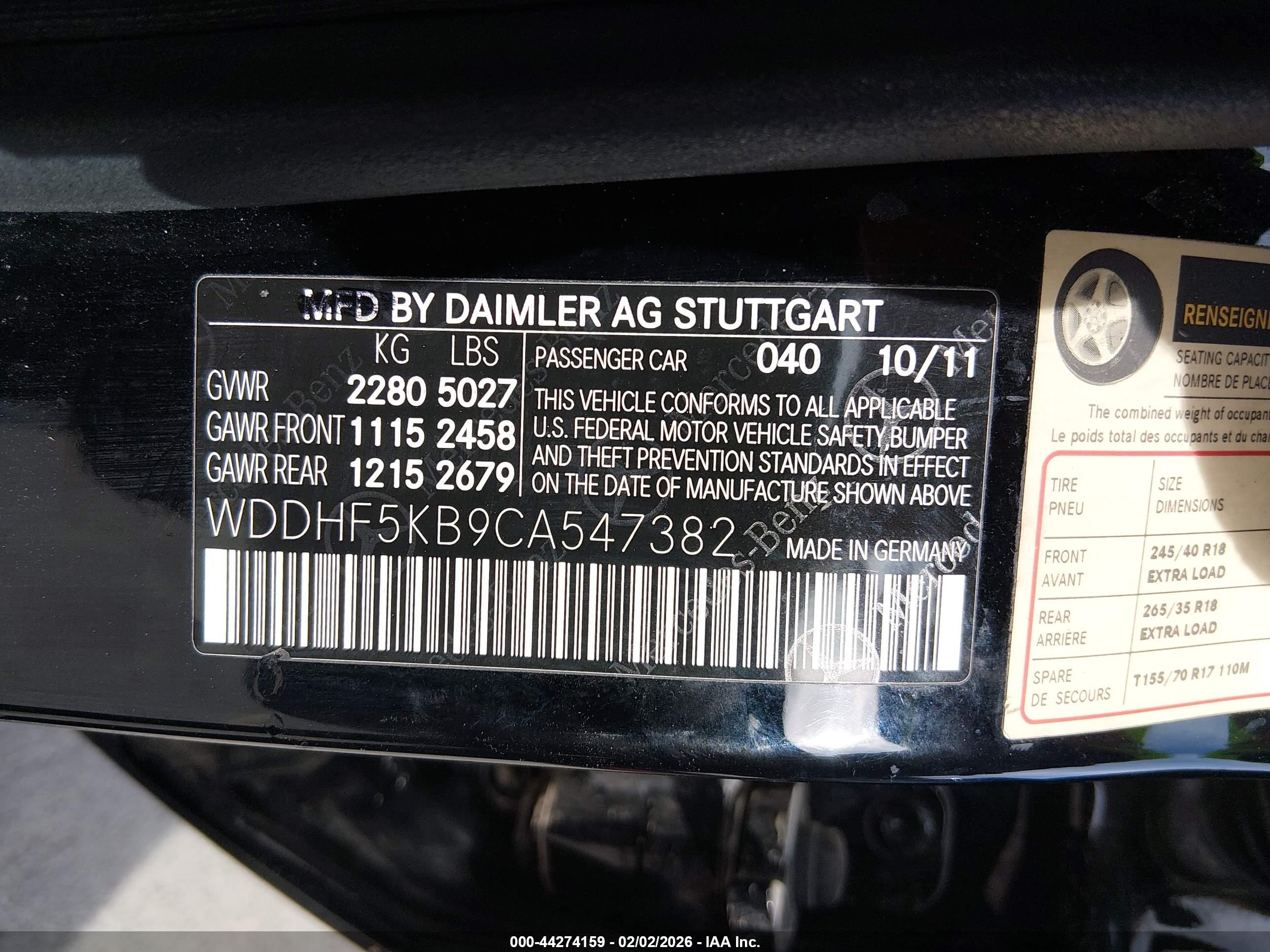 MERCEDES-BENZ E image 9