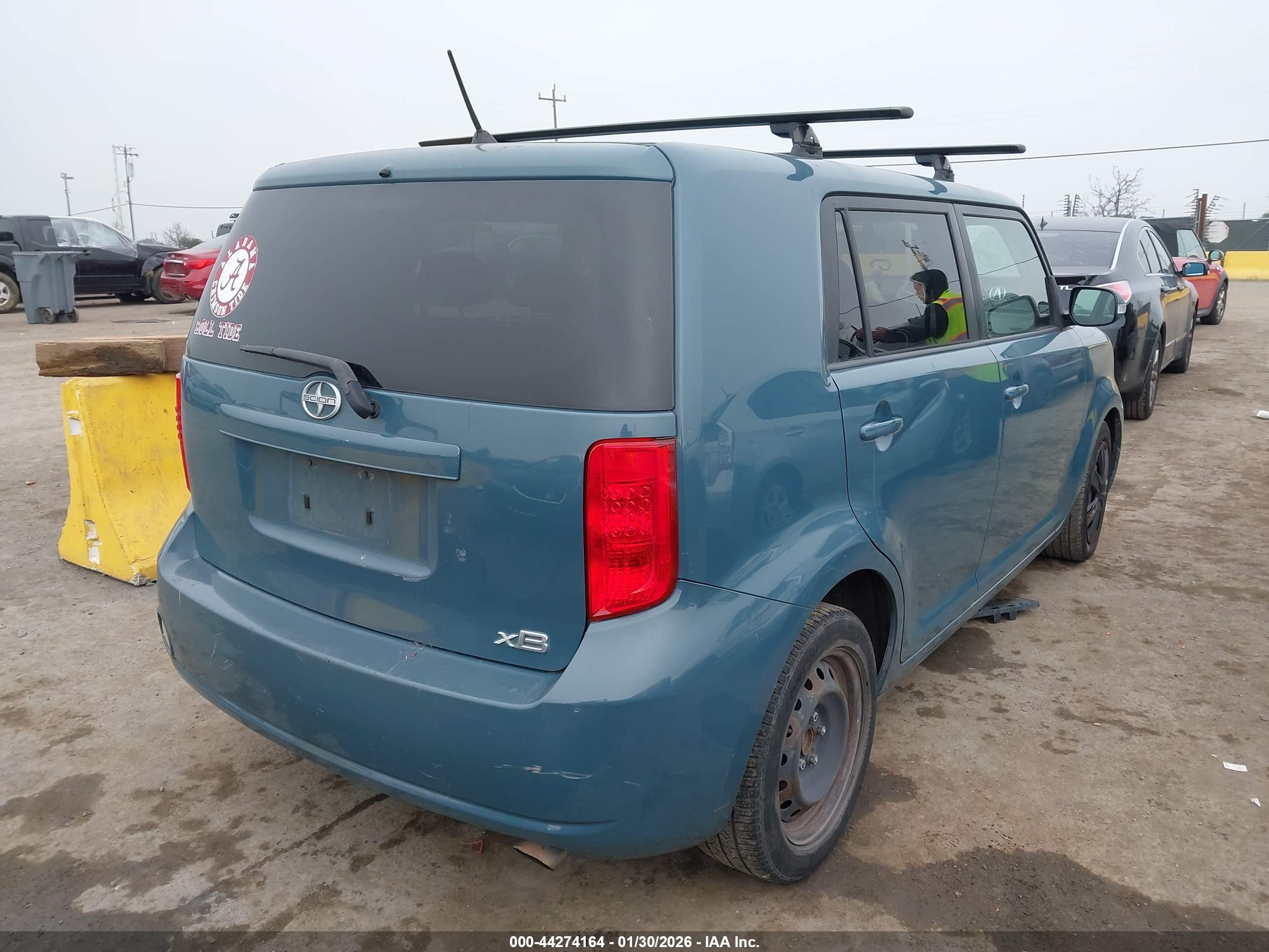SCION XB image 4