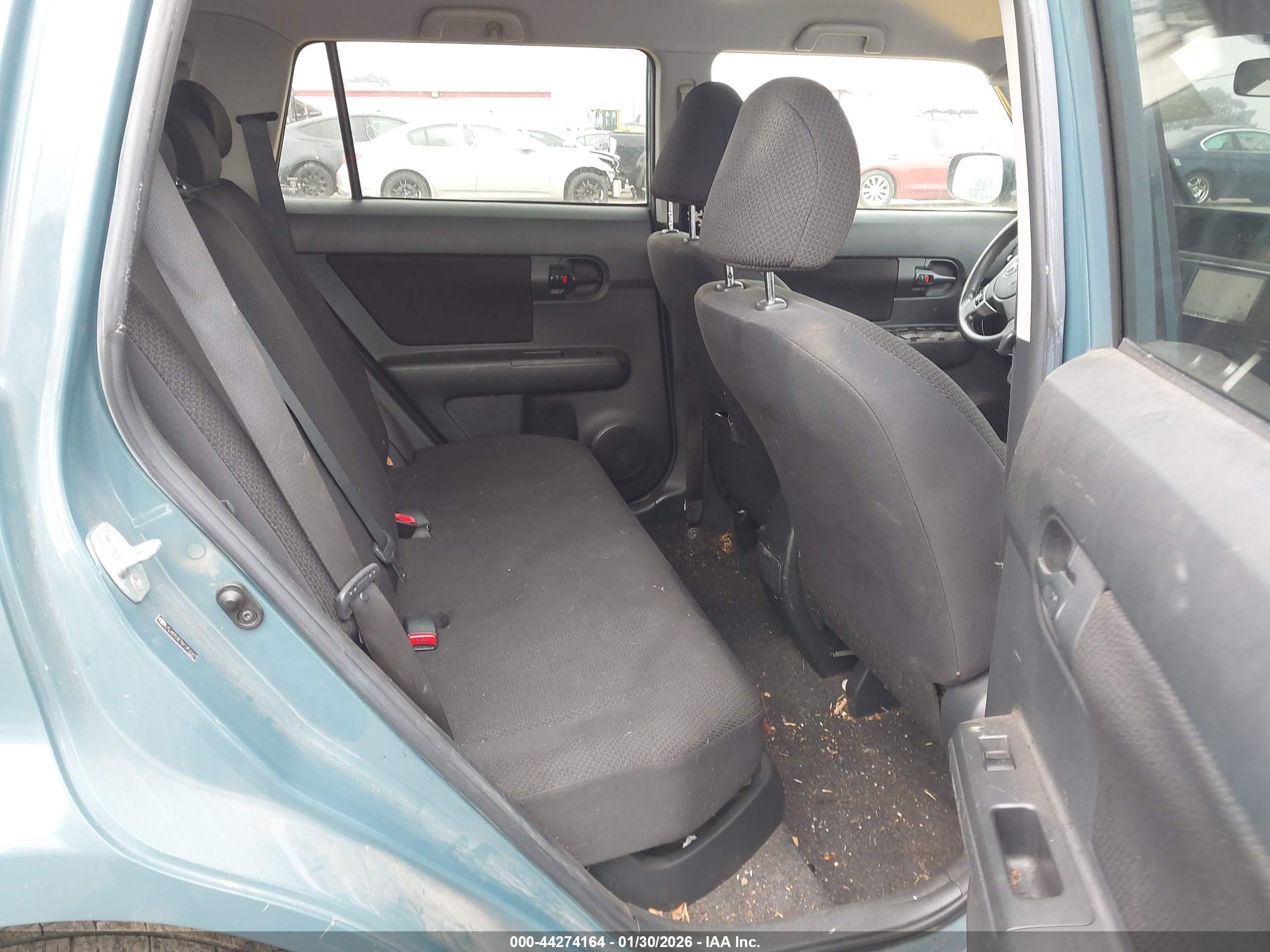 SCION XB image 8