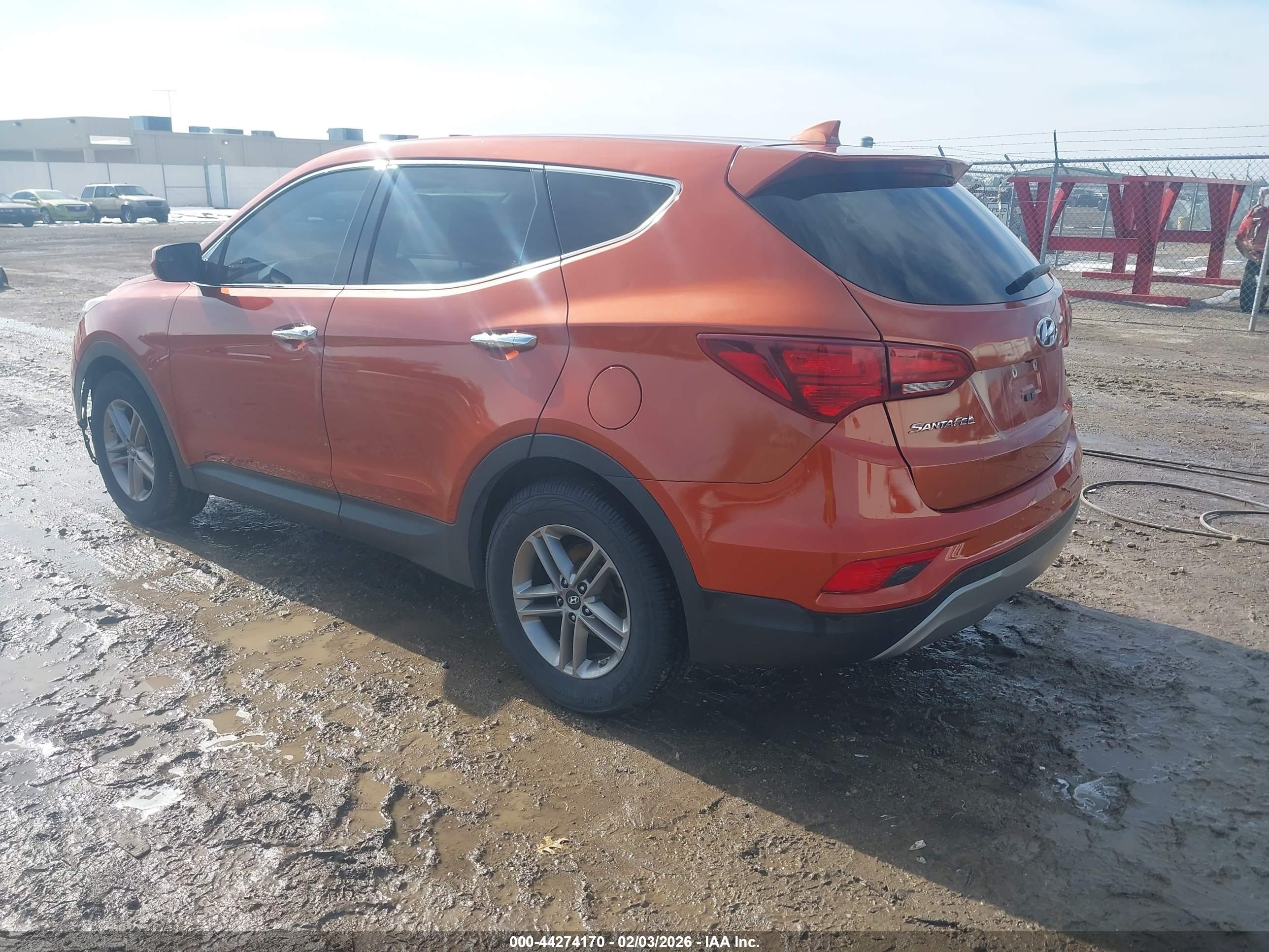 HYUNDAI SANTA image 3