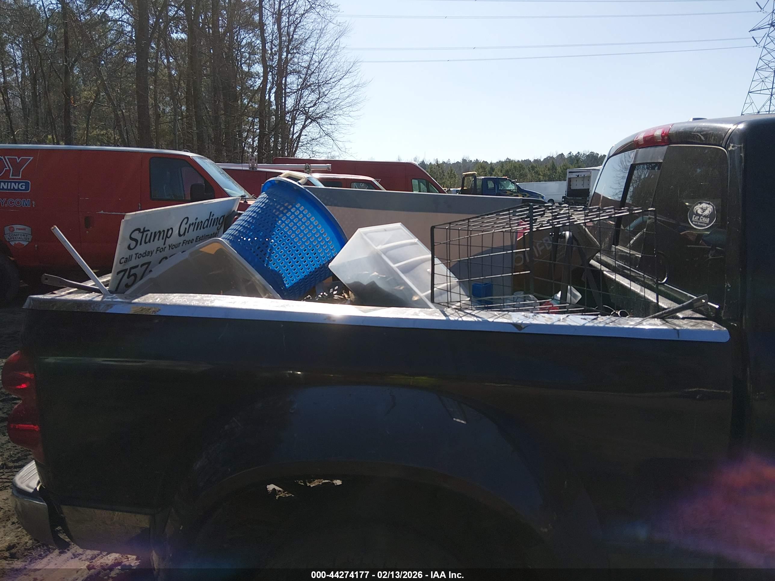 DODGE RAM image 7