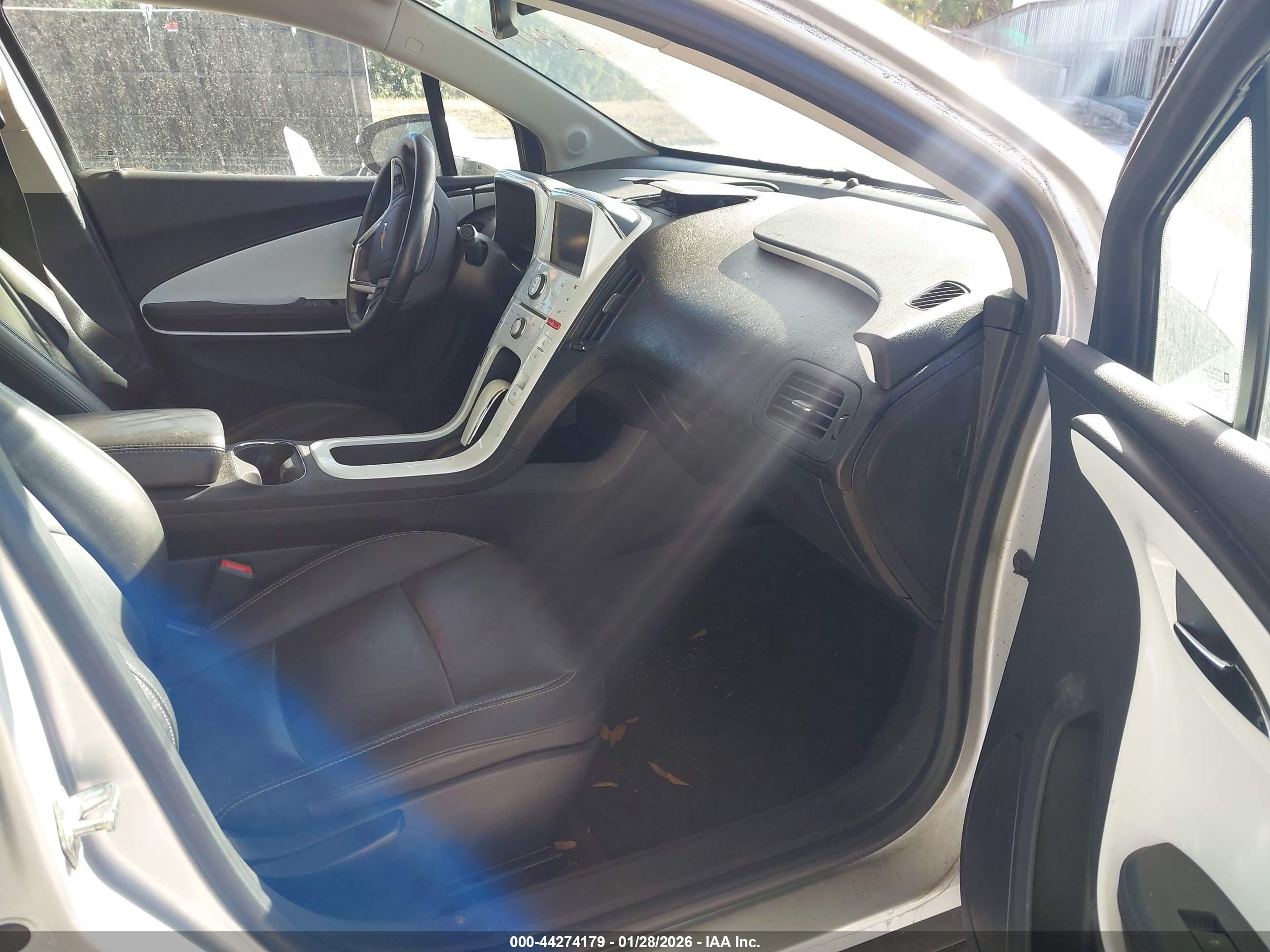 CHEVROLET VOLT image 5