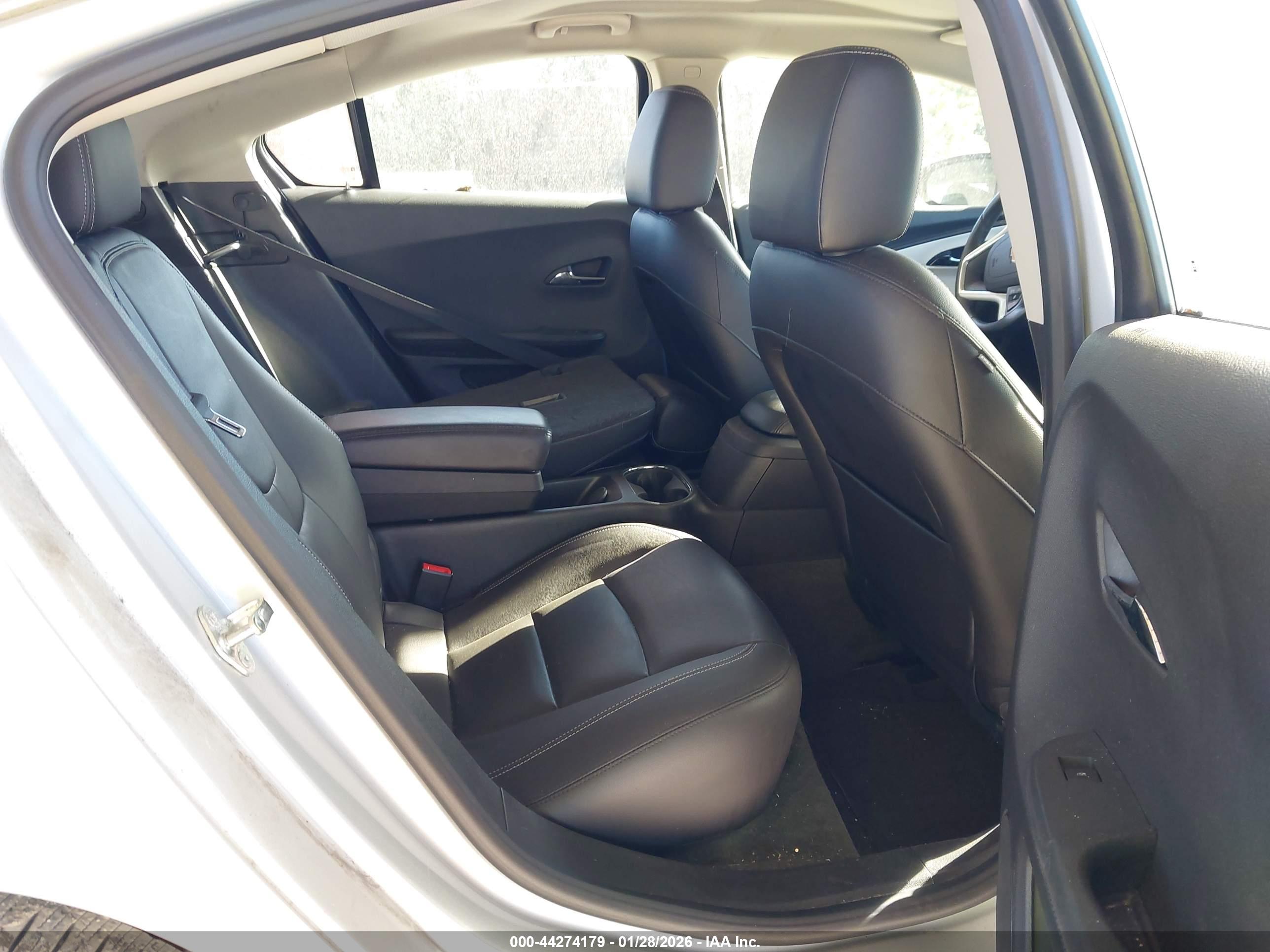 CHEVROLET VOLT image 8
