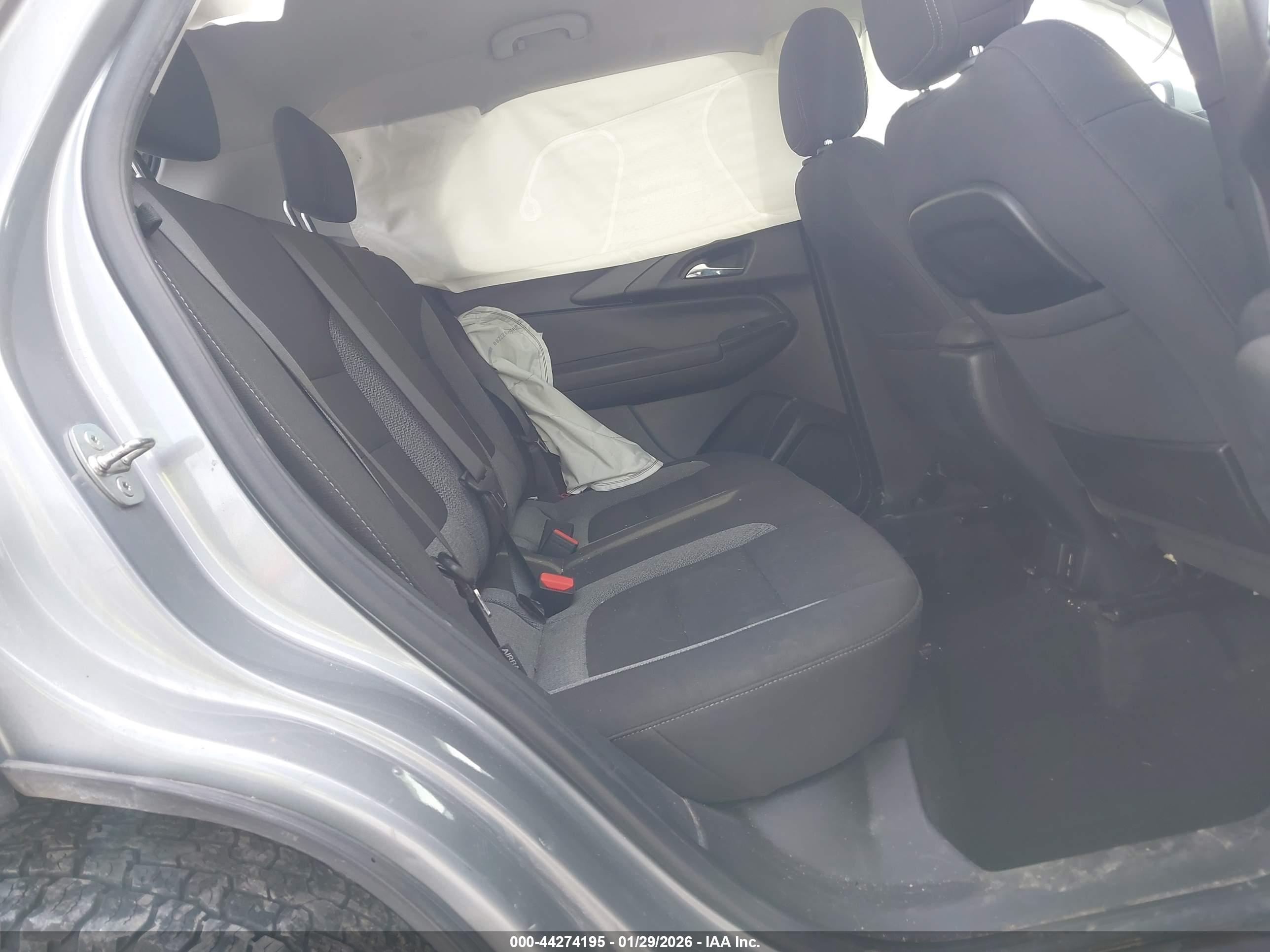 CHEVROLET TRAILBLAZER image 8