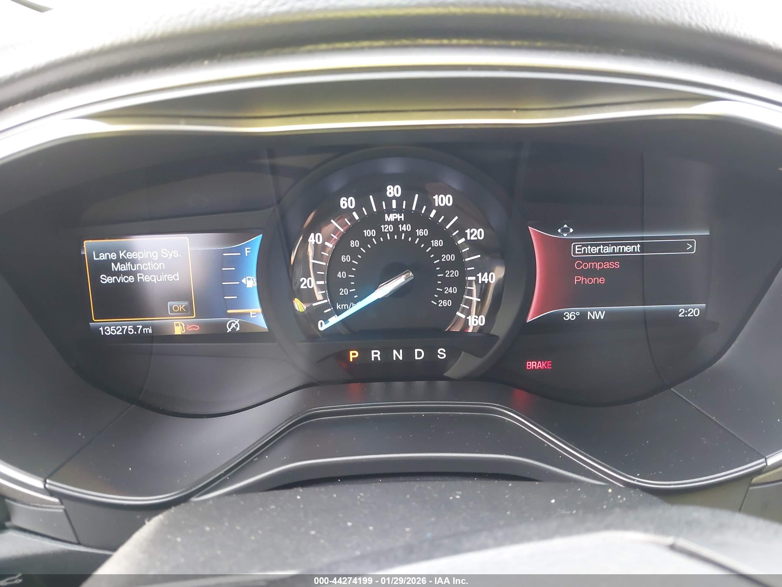 FORD FUSION image 7
