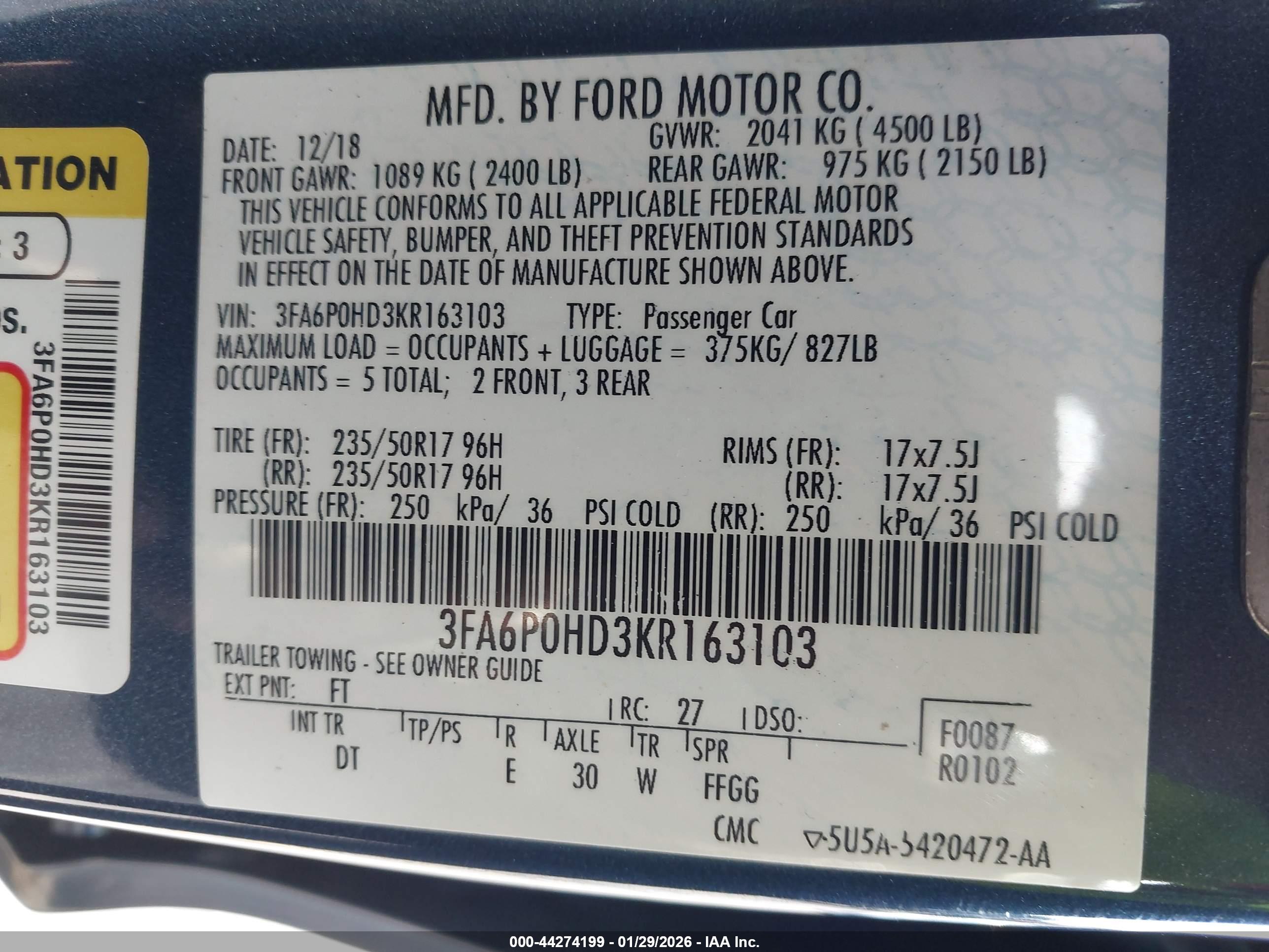 FORD FUSION image 9