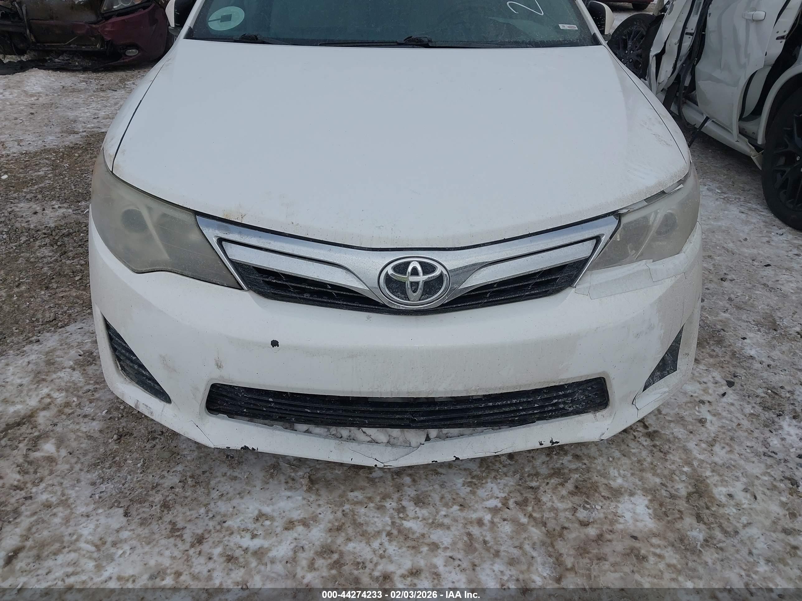TOYOTA CAMRY image 6