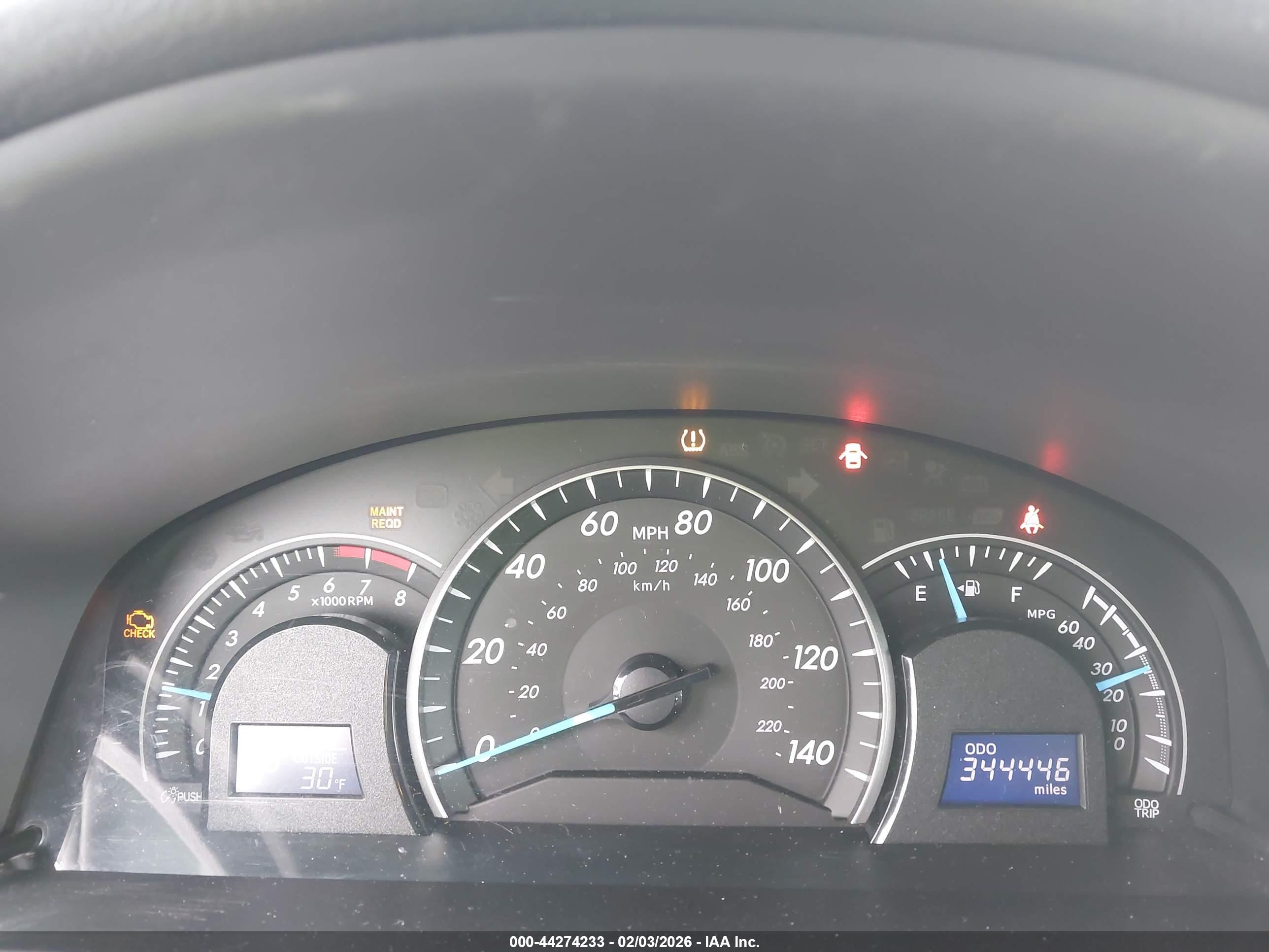 TOYOTA CAMRY image 7
