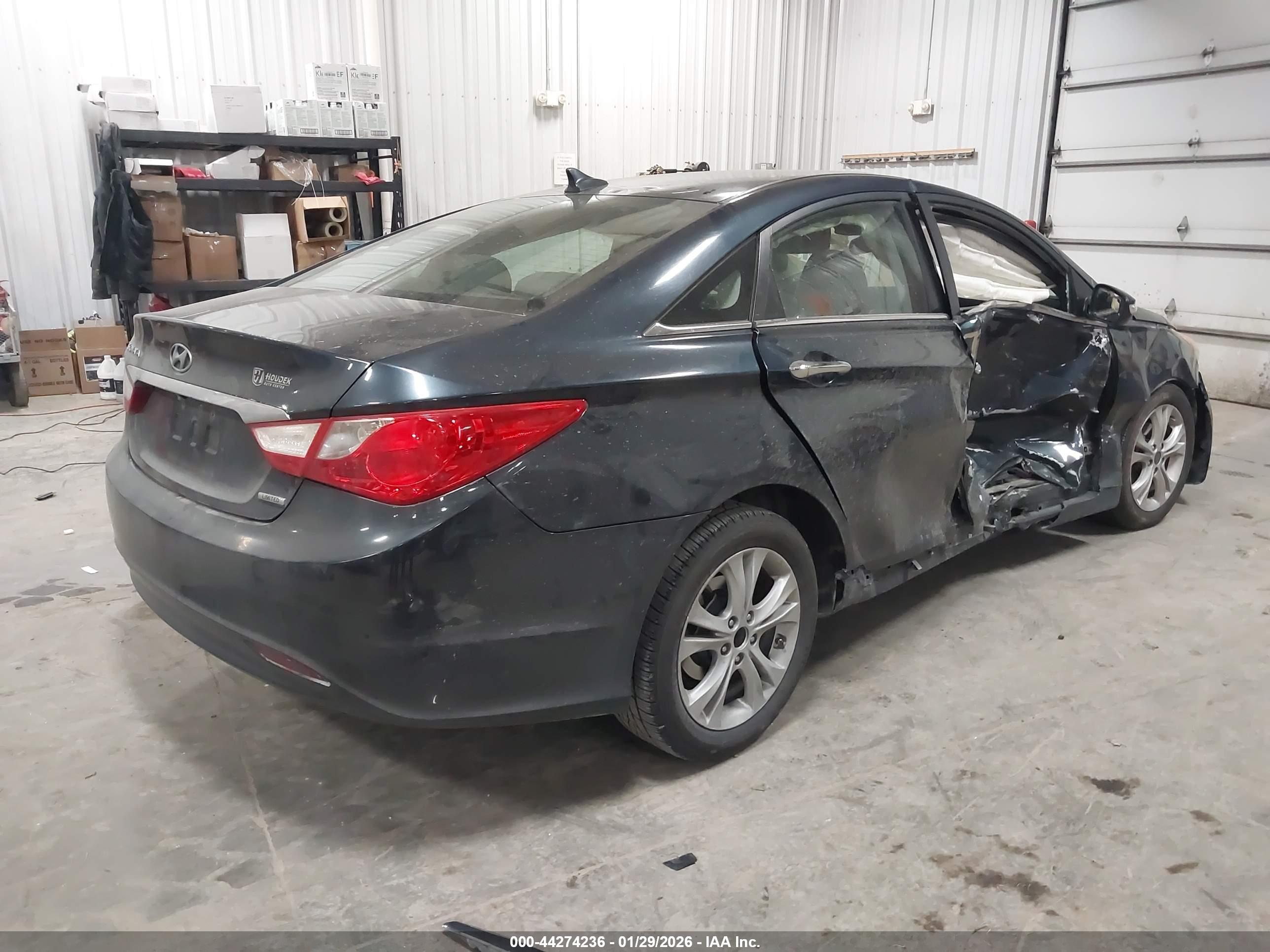 HYUNDAI SONATA image 4