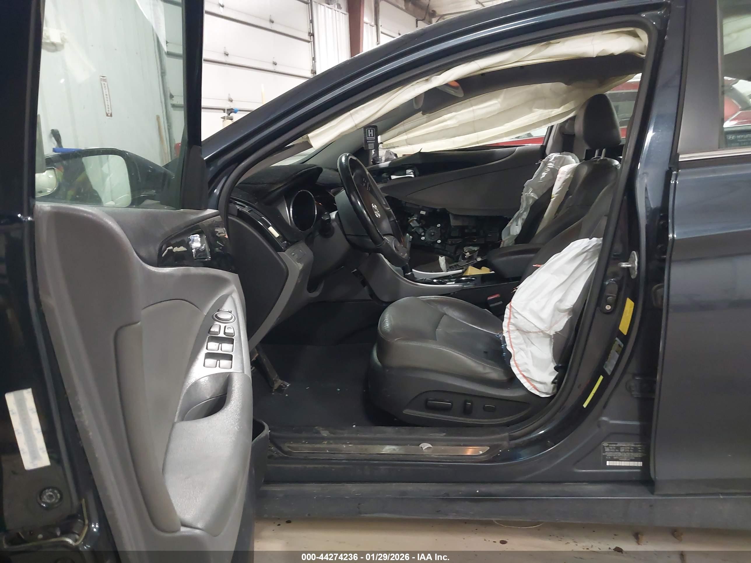 HYUNDAI SONATA image 5