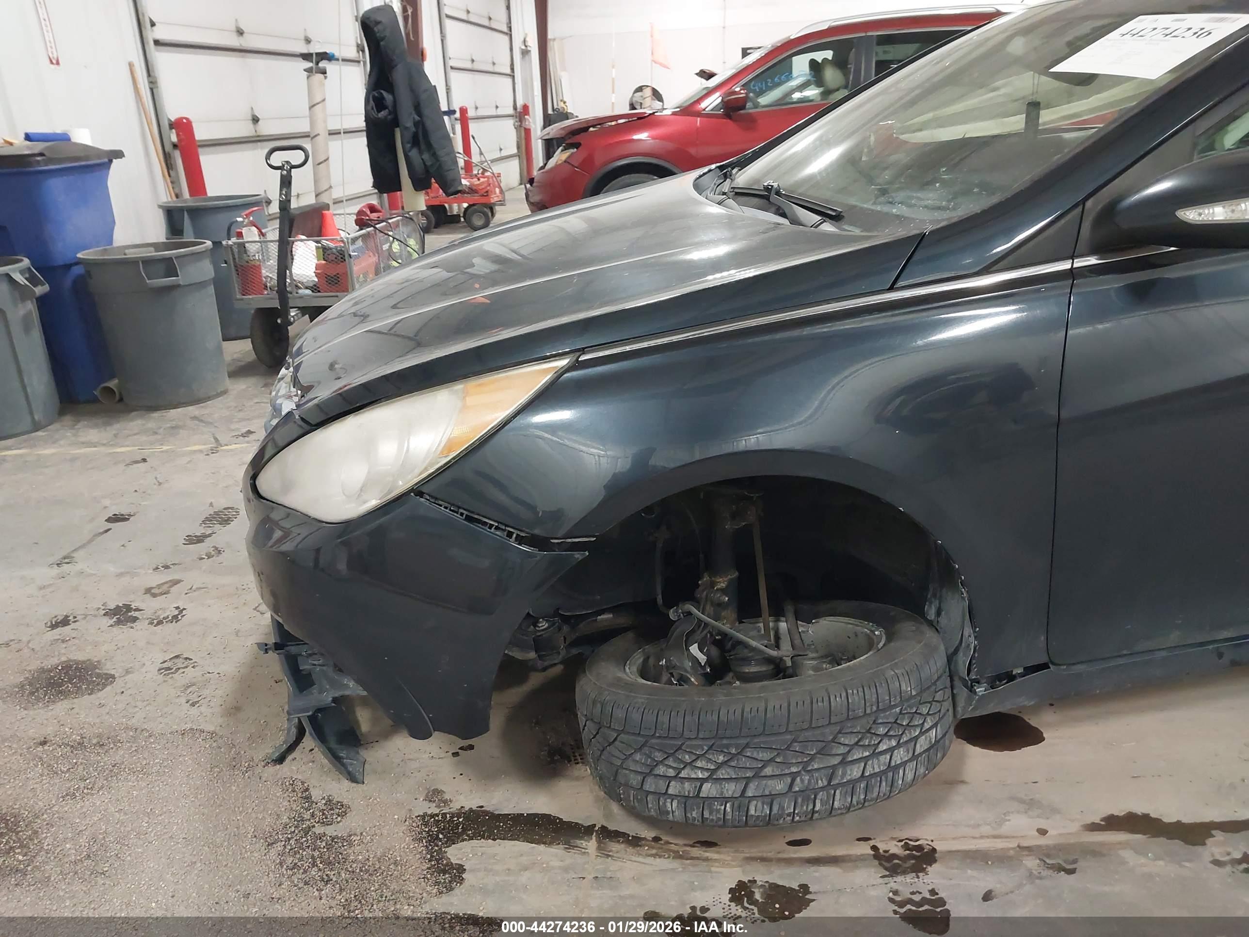 HYUNDAI SONATA image 6