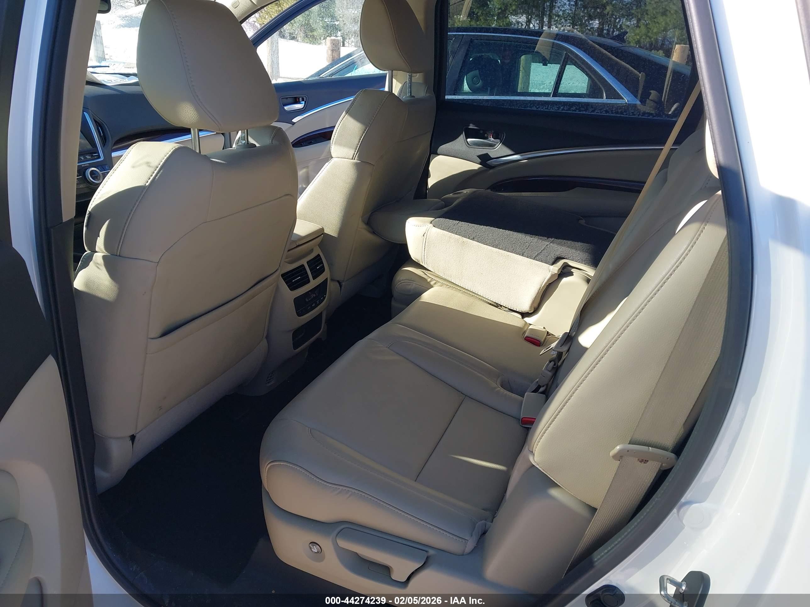 ACURA MDX image 8
