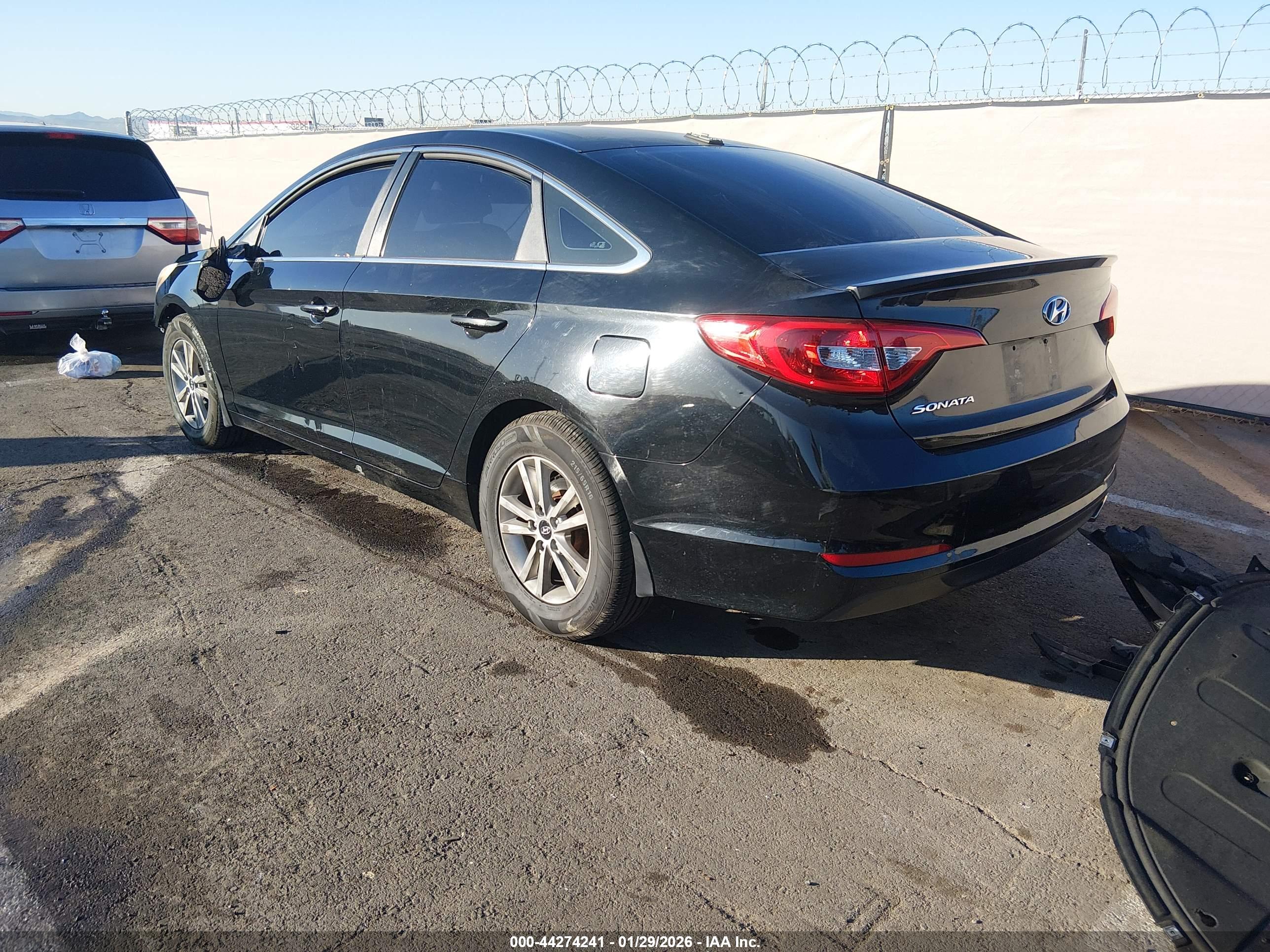 HYUNDAI SONATA image 3