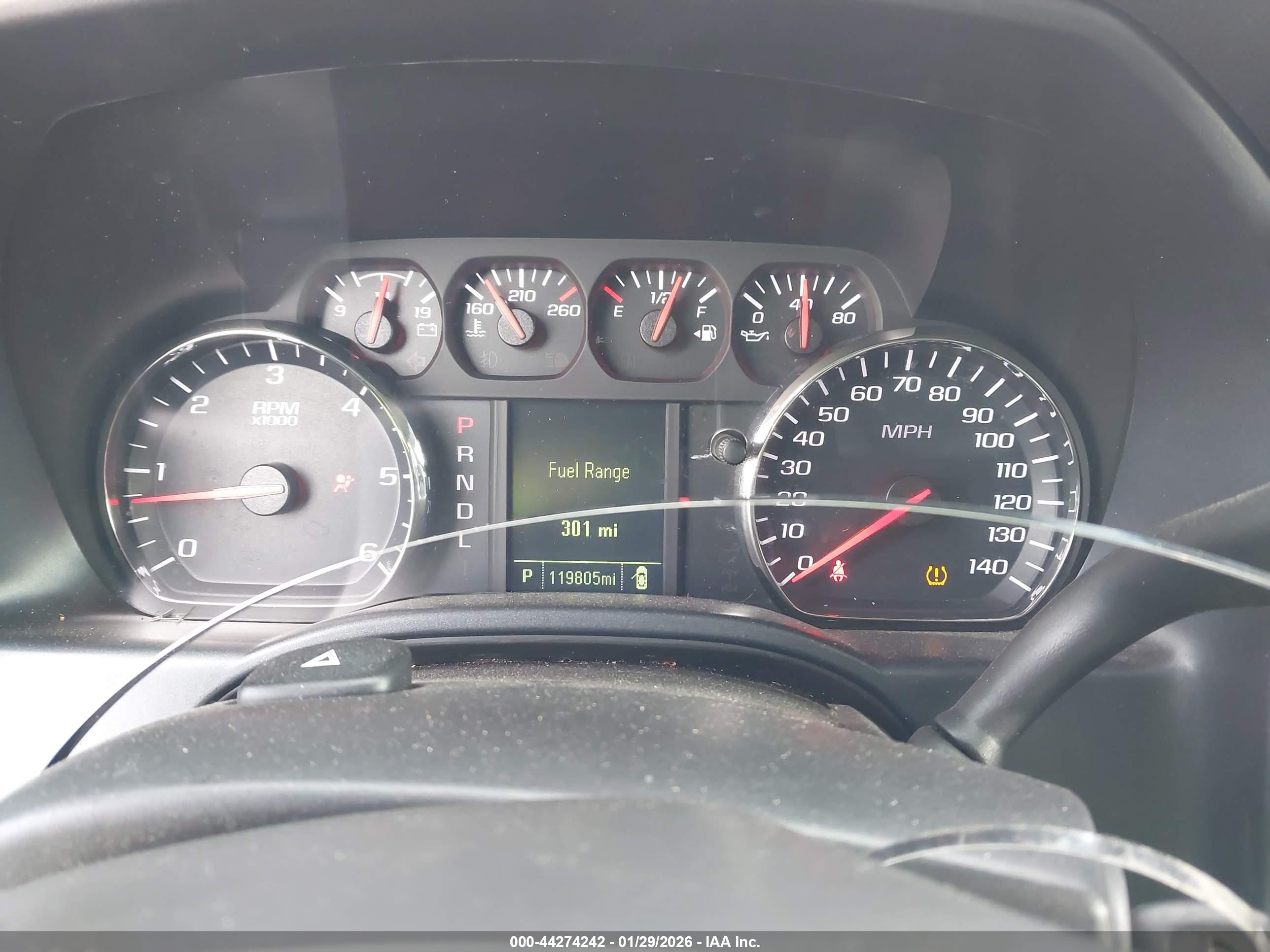 CHEVROLET SILVERADO image 7