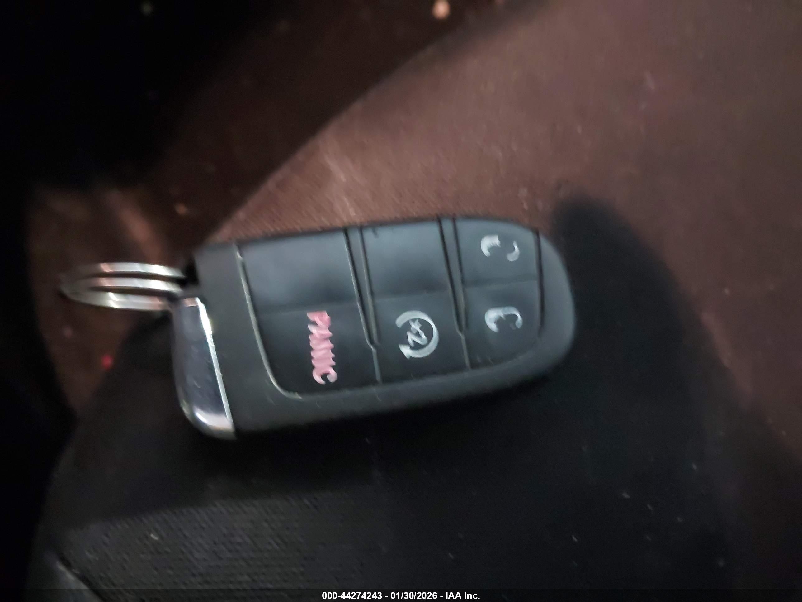 JEEP RENEGADE image 11