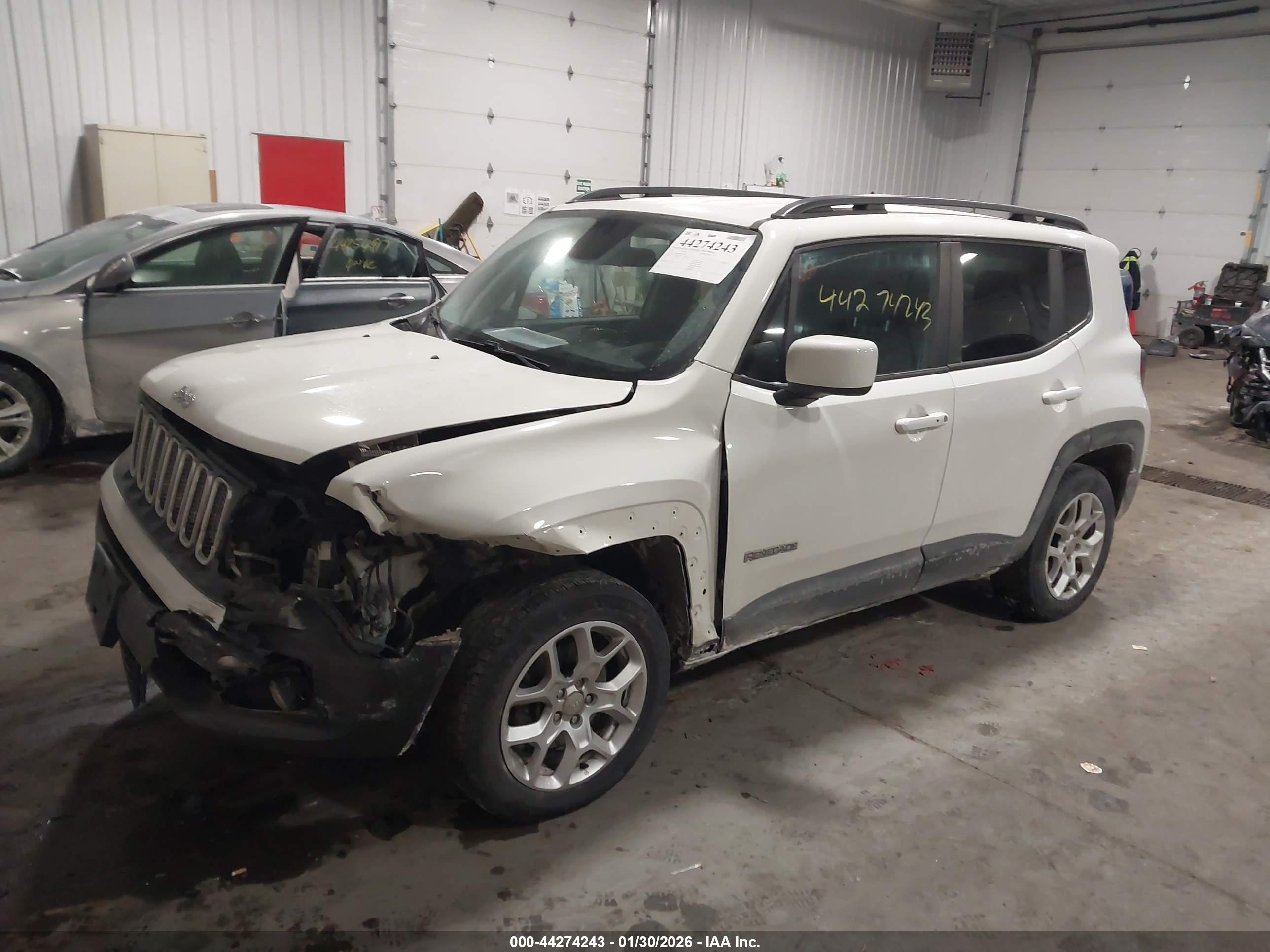 JEEP RENEGADE image 2