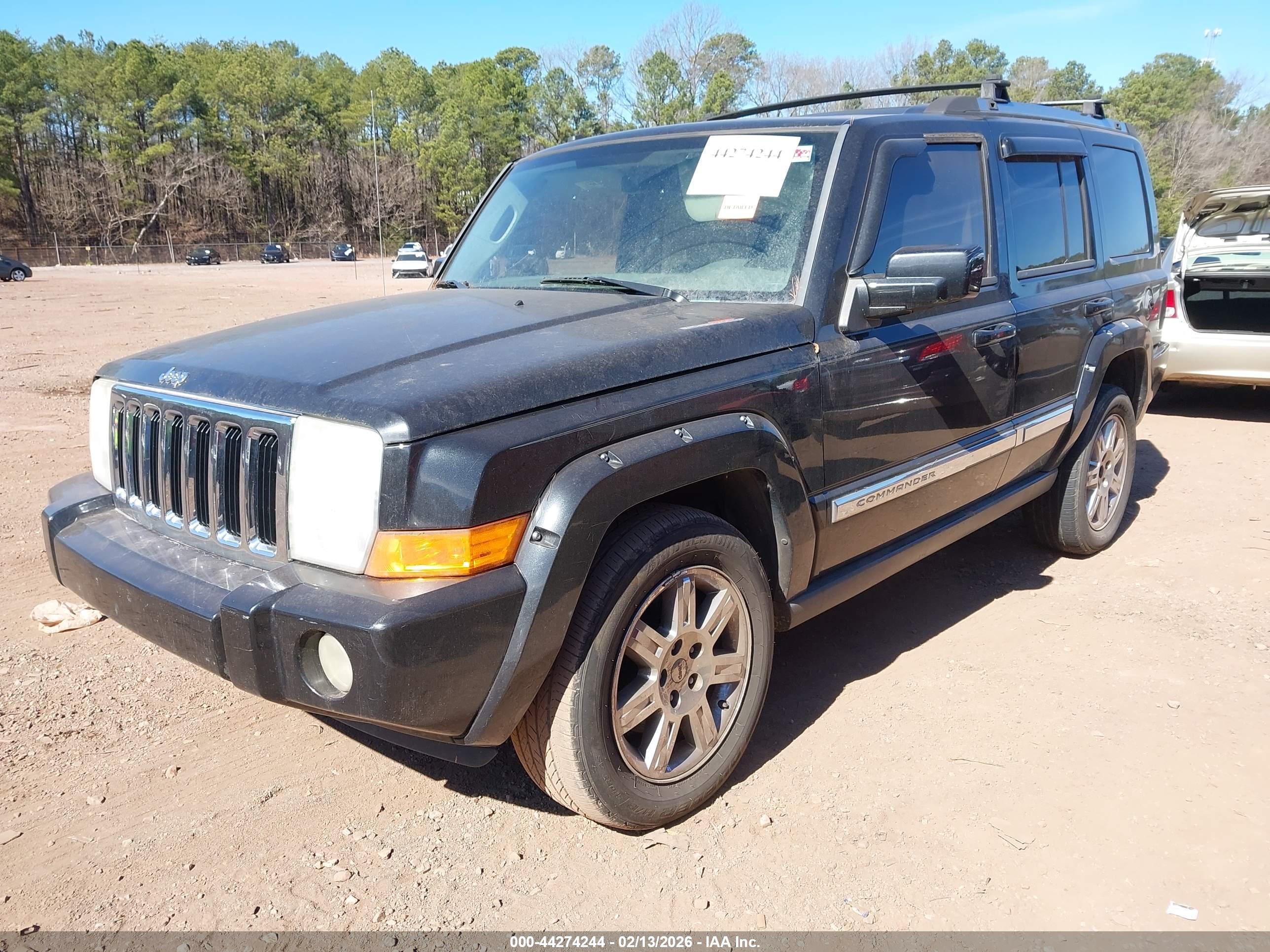 JEEP COMMANDER image 2