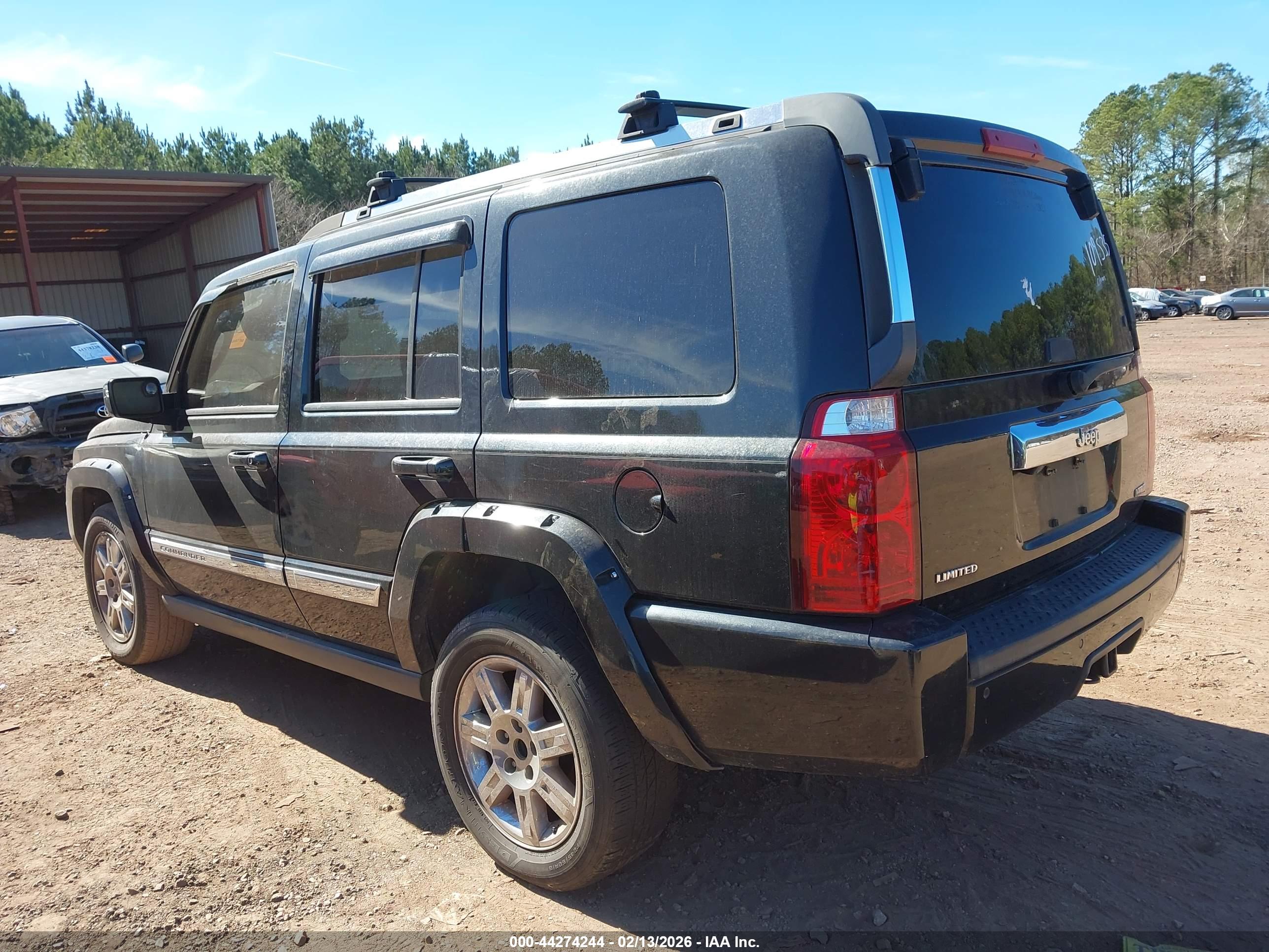 JEEP COMMANDER image 3