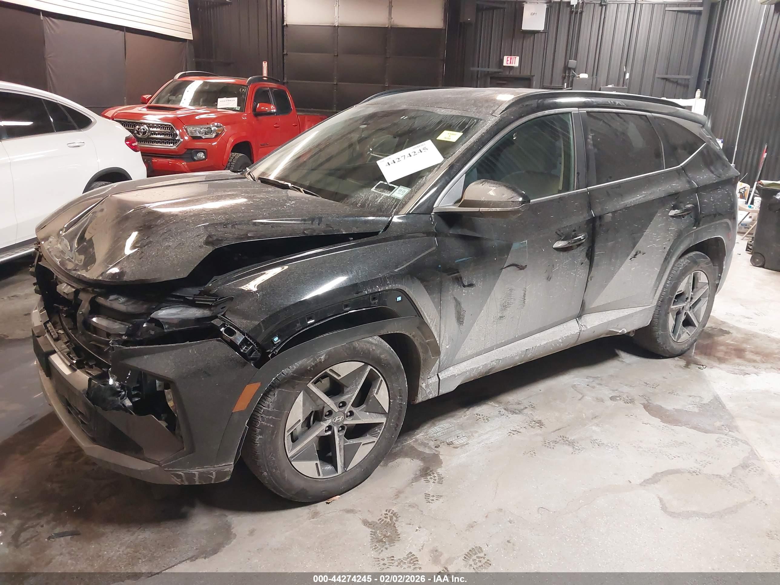 HYUNDAI TUCSON image 2
