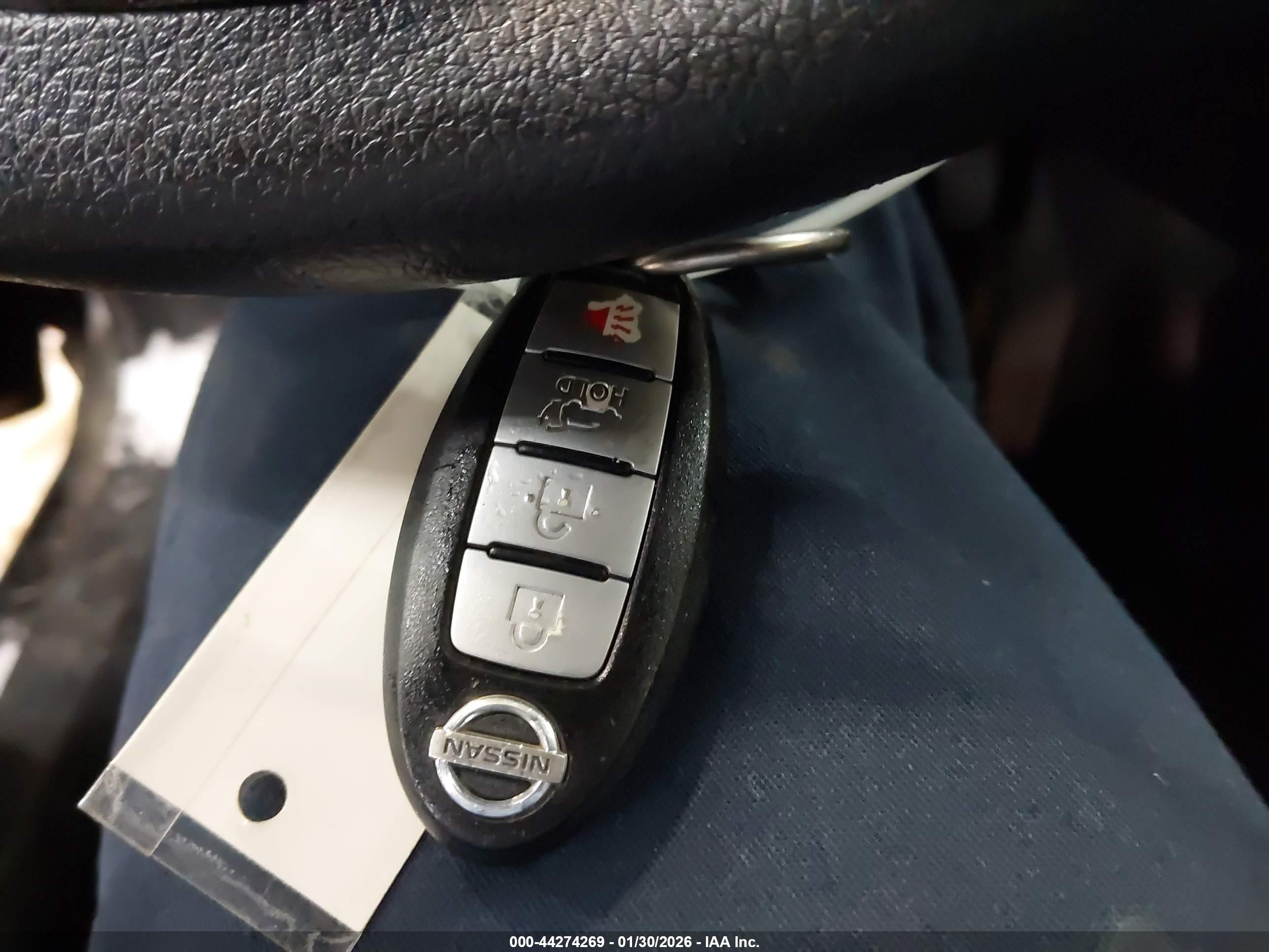 NISSAN ROGUE image 11