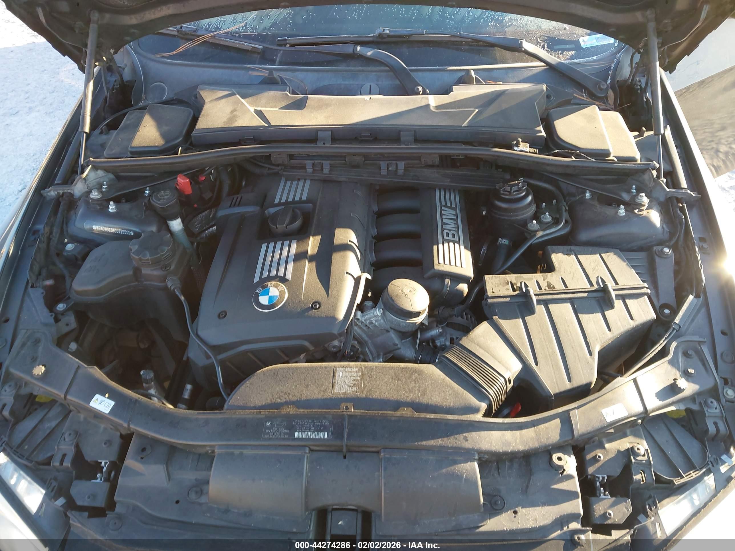 BMW 328I image 10