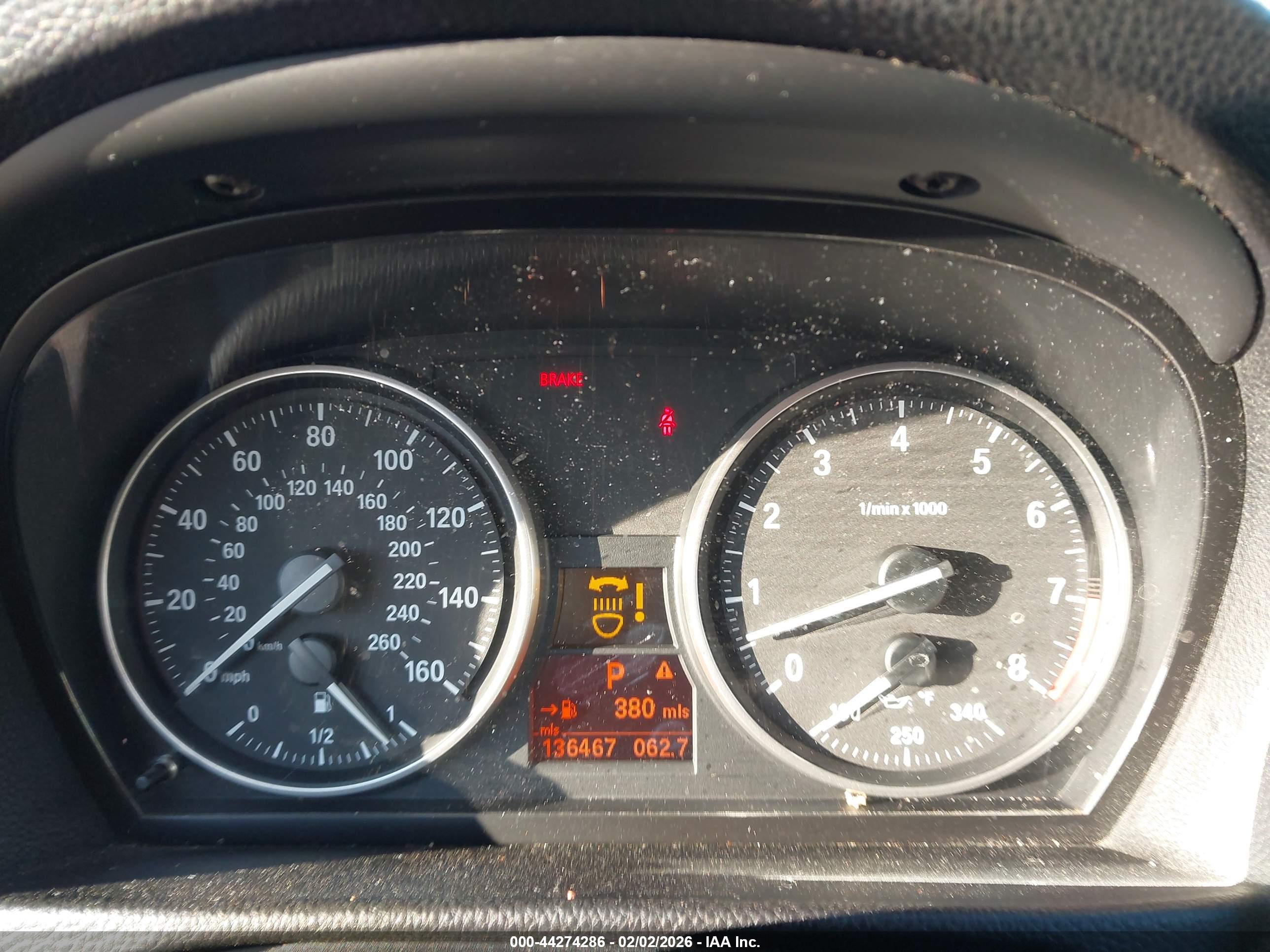 BMW 328I image 7