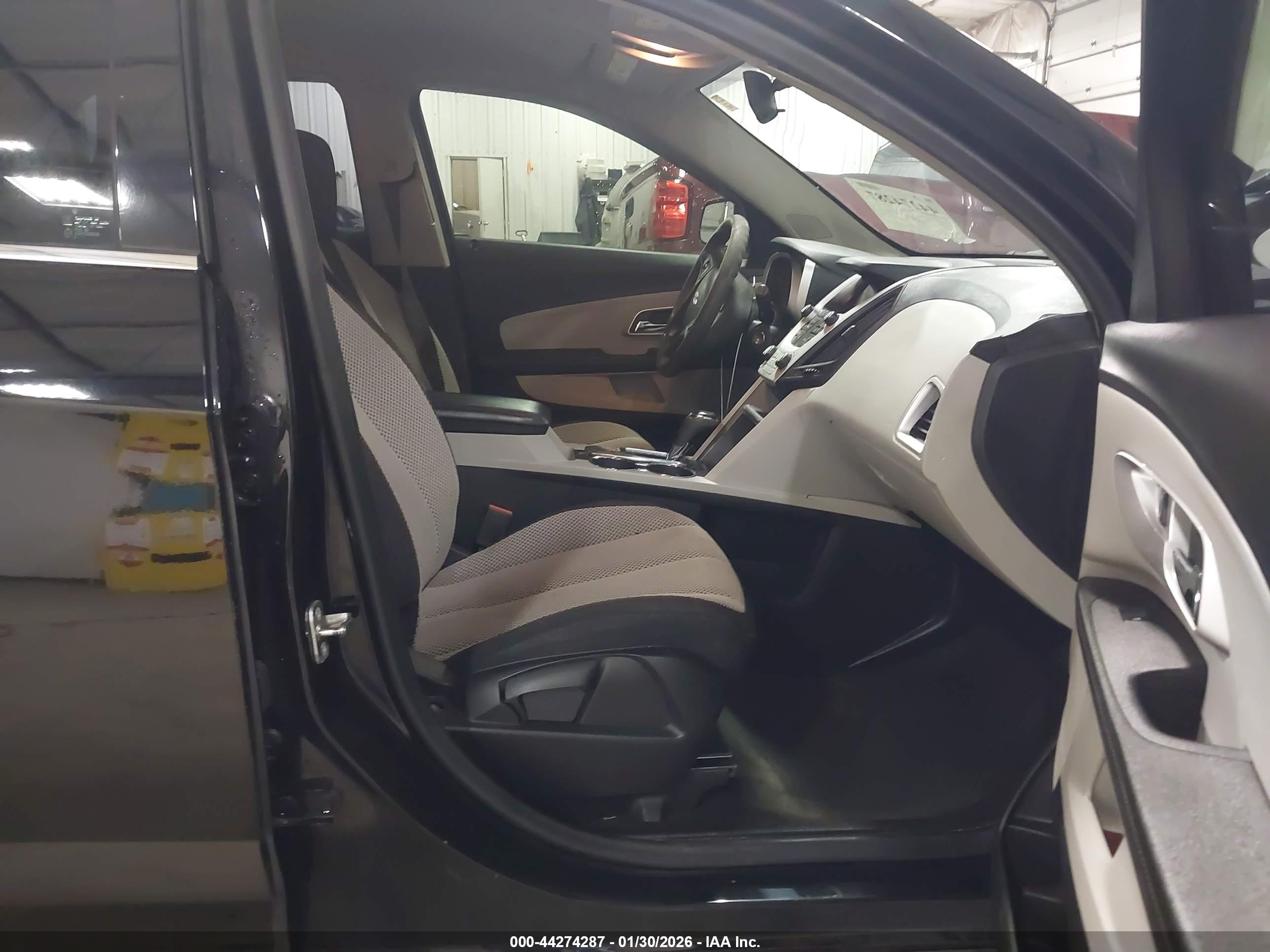 CHEVROLET EQUINOX image 5