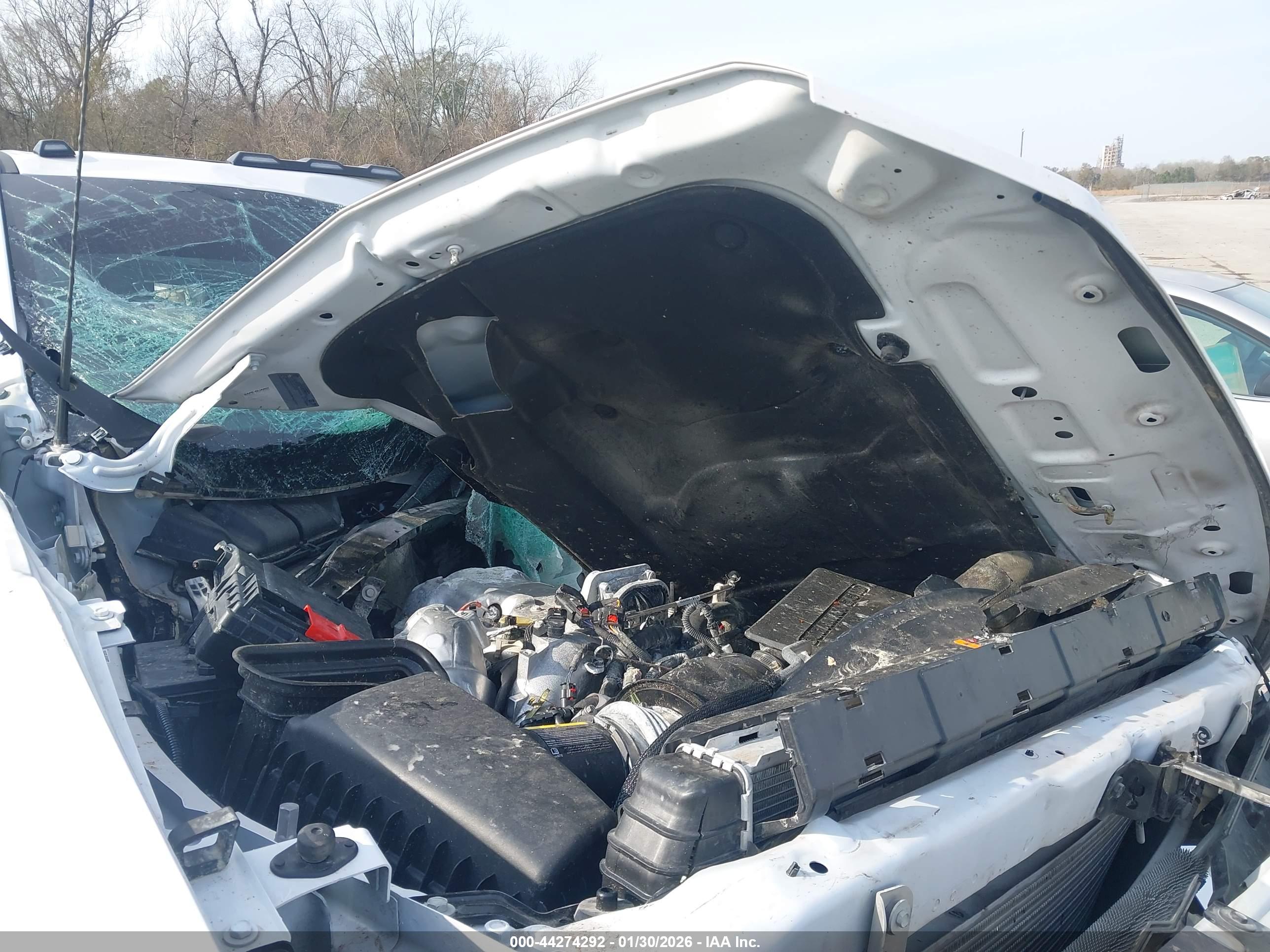 CHEVROLET SILVERADO image 10
