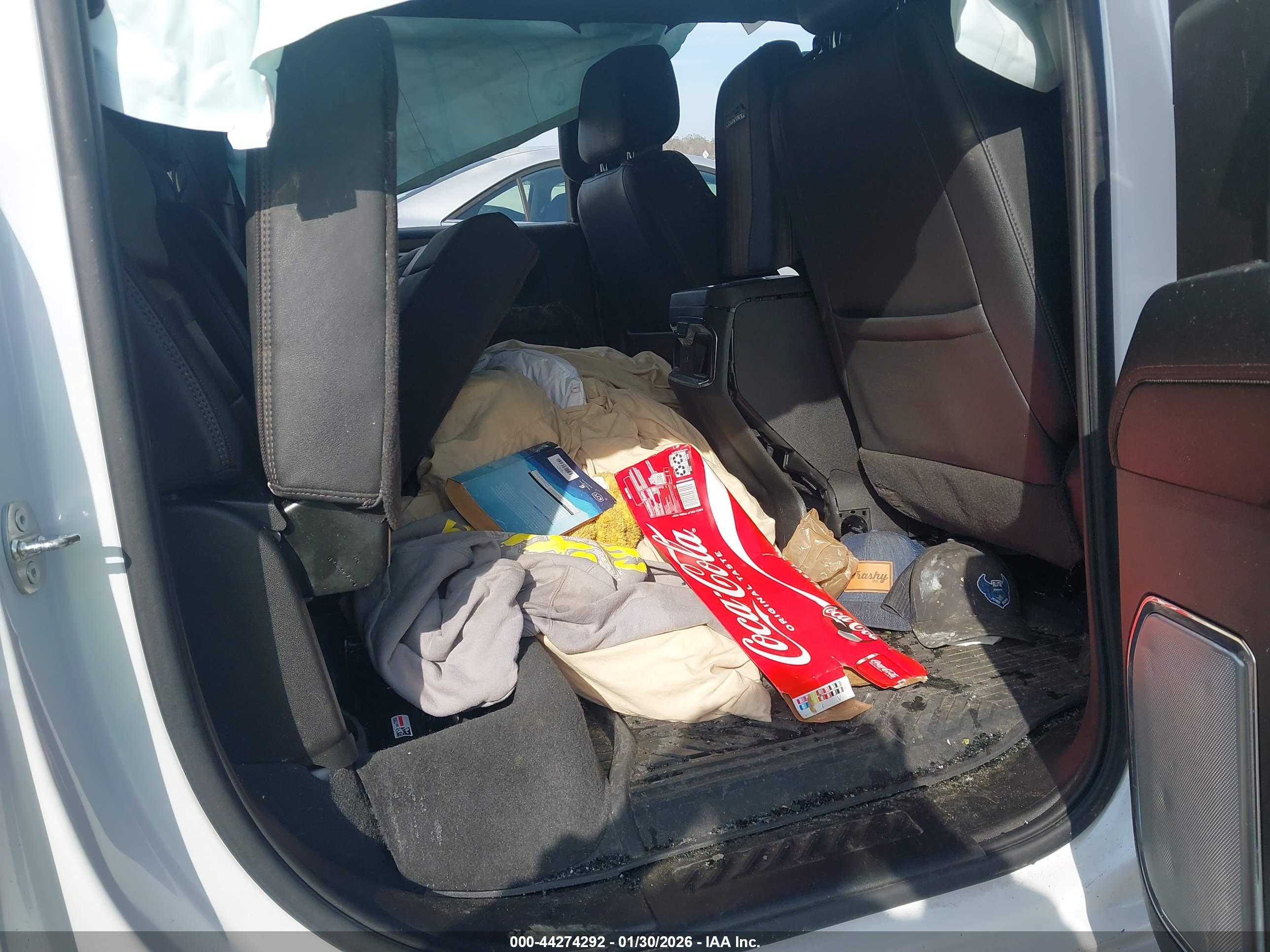 CHEVROLET SILVERADO image 7