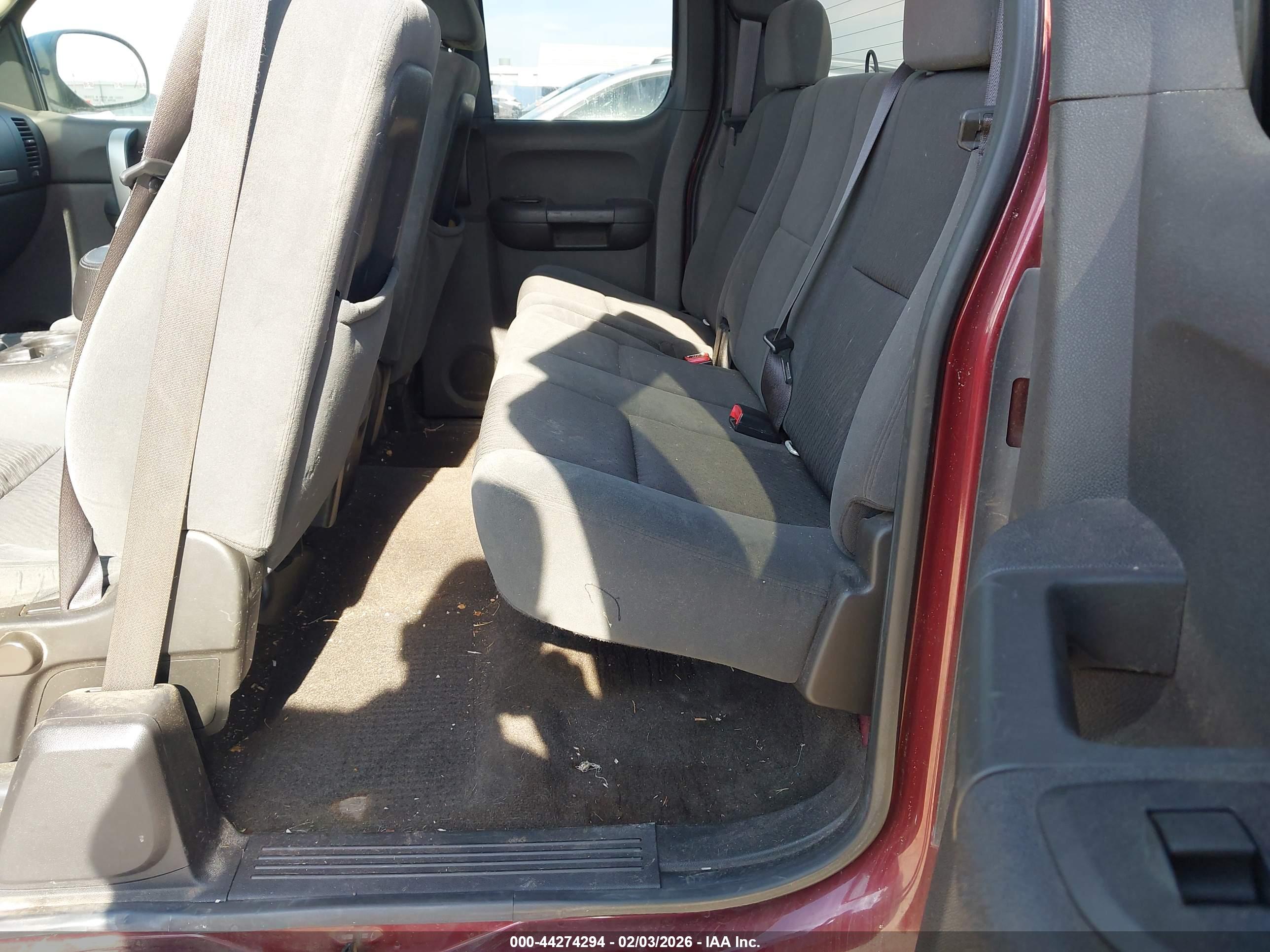 CHEVROLET SILVERADO image 8