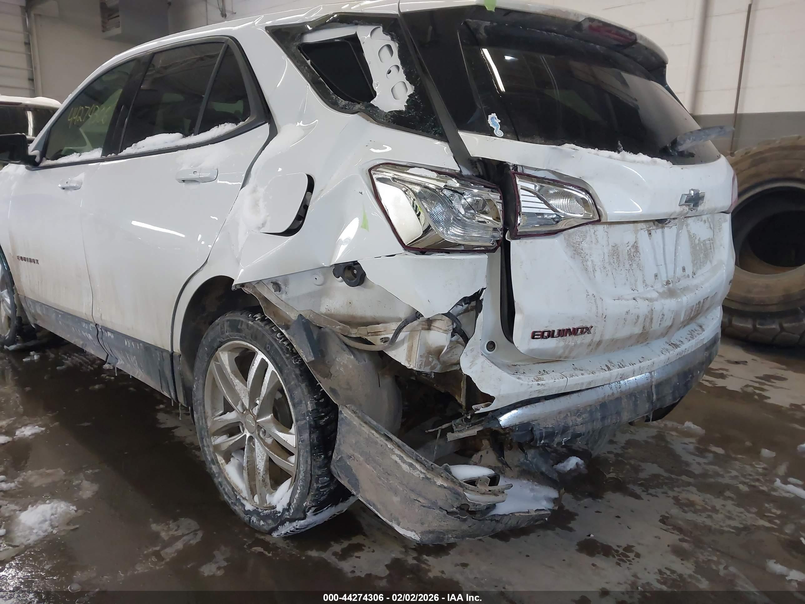 CHEVROLET EQUINOX image 6