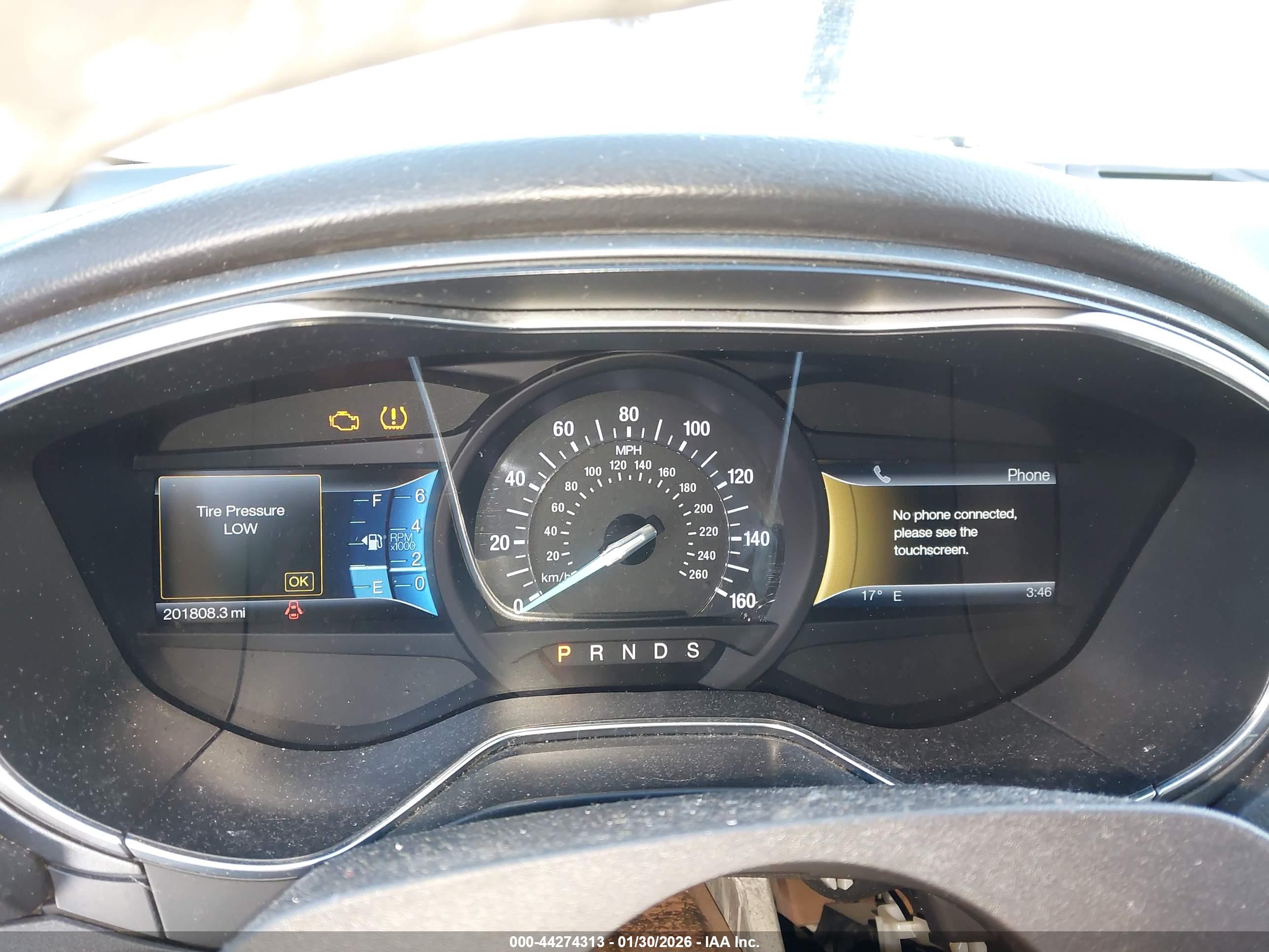 FORD FUSION image 7