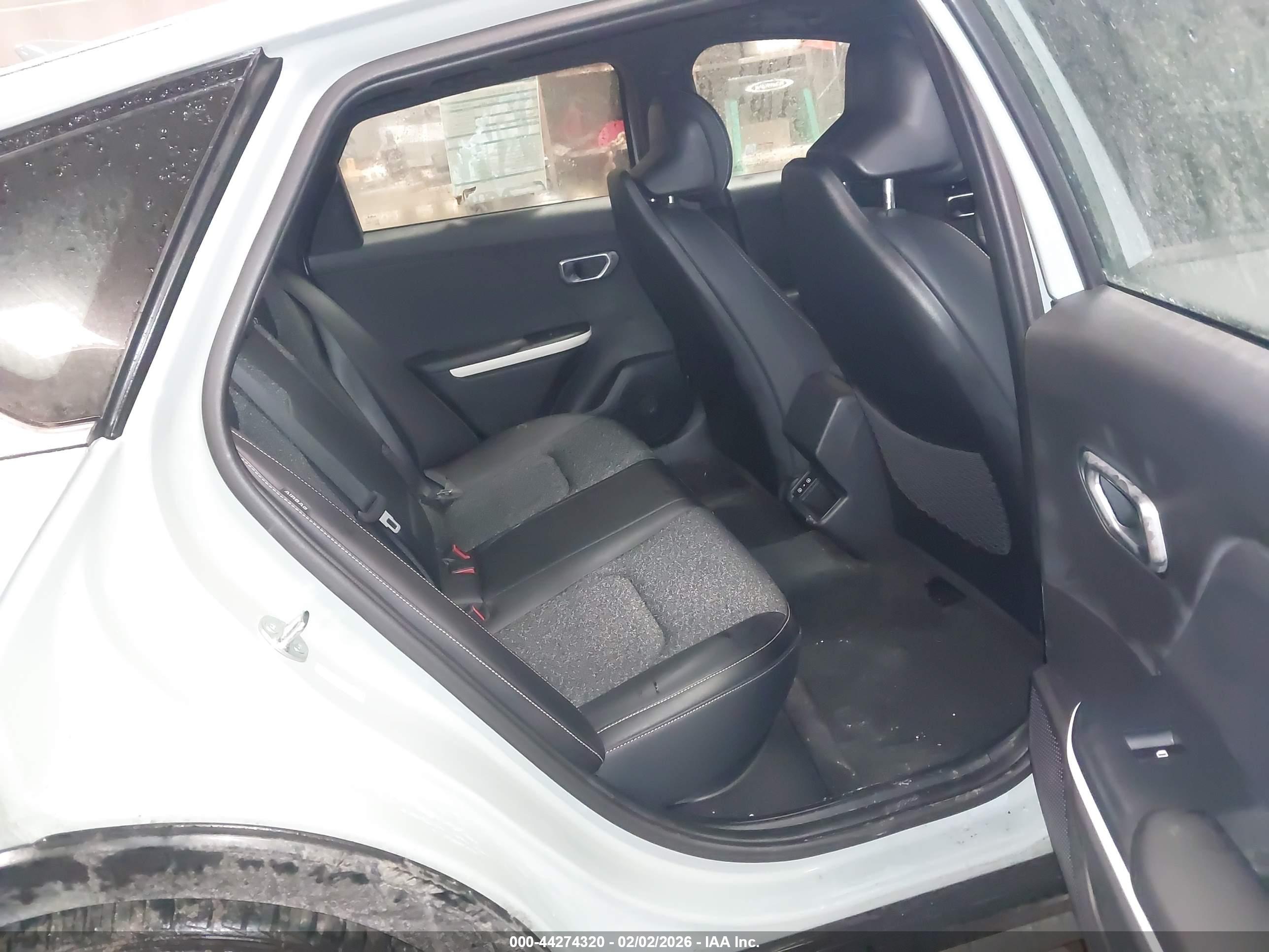 KIA K4 image 8