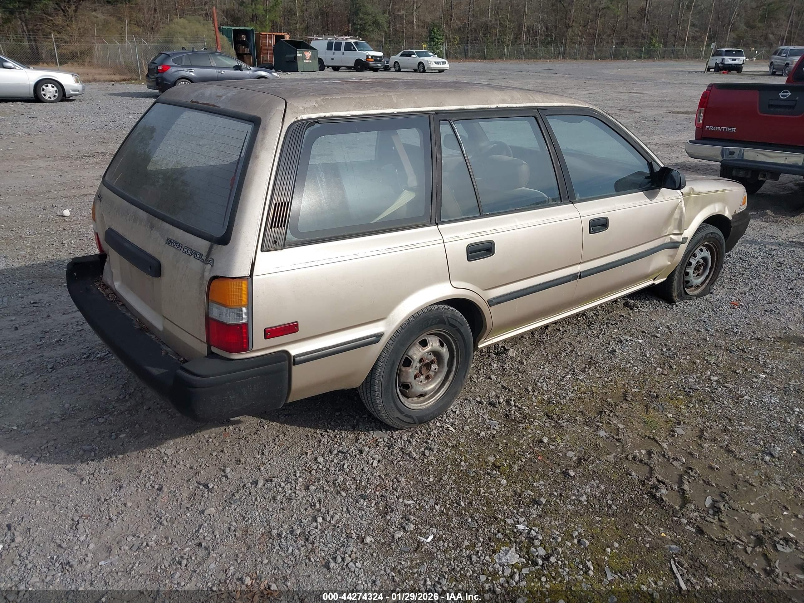 TOYOTA COROLLA image 4
