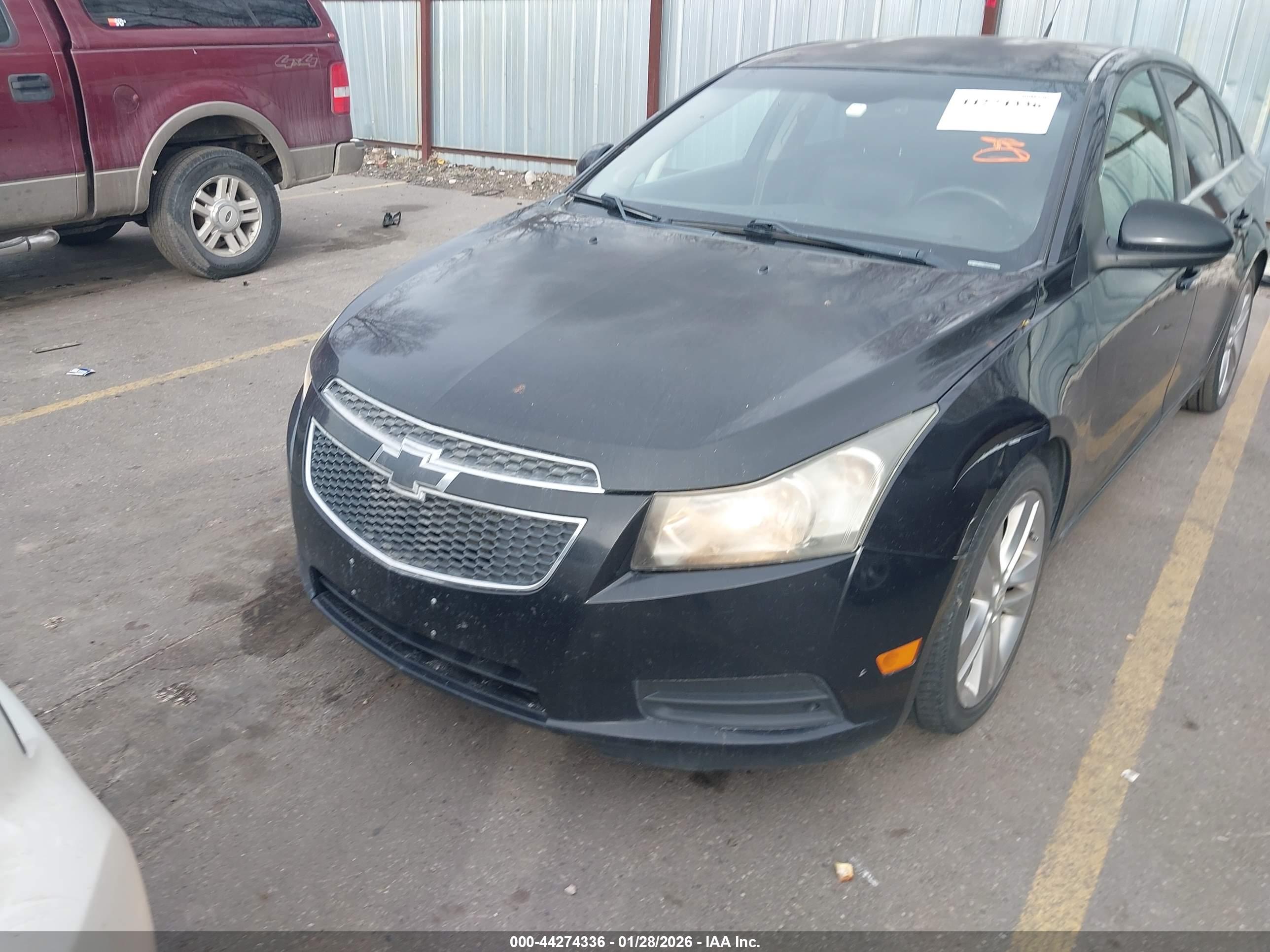 CHEVROLET CRUZE image 6