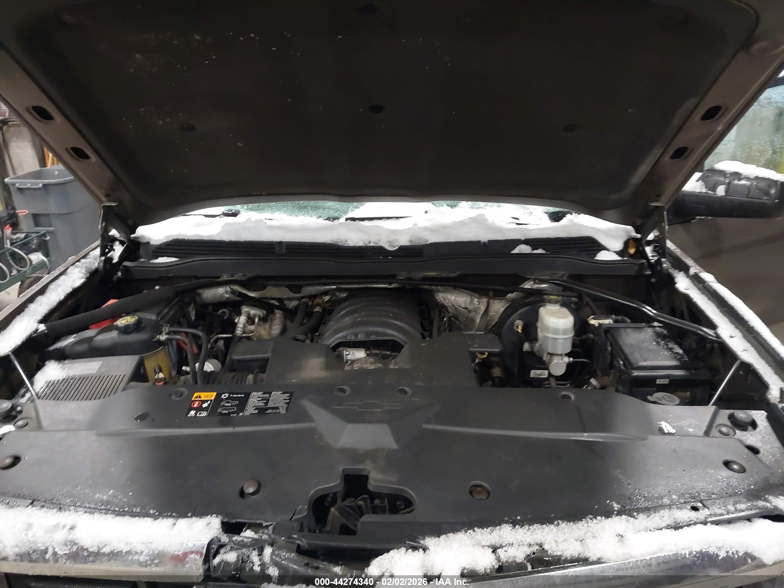 CHEVROLET SILVERADO image 10